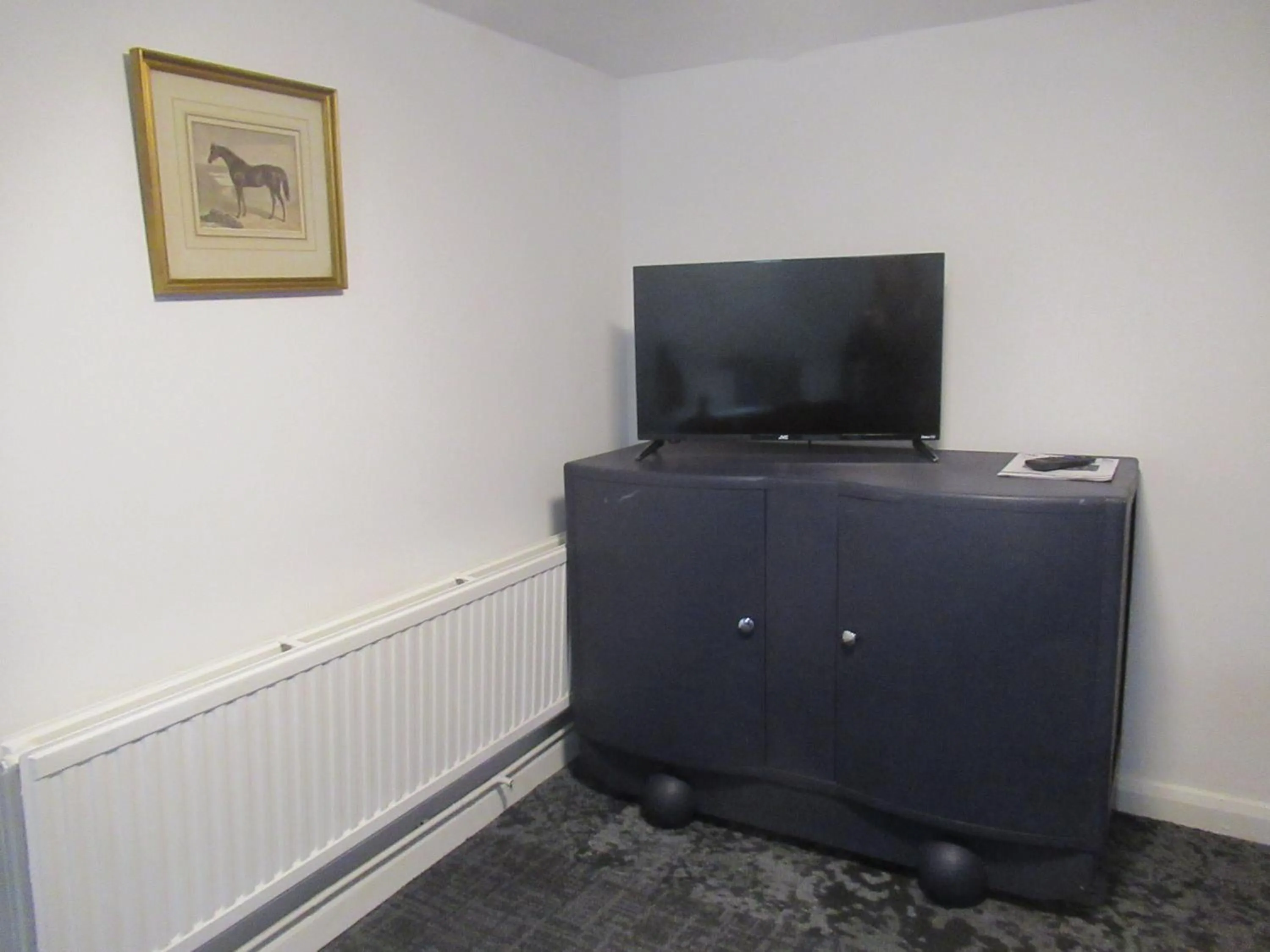 Bedroom in Captain Howey Hotel