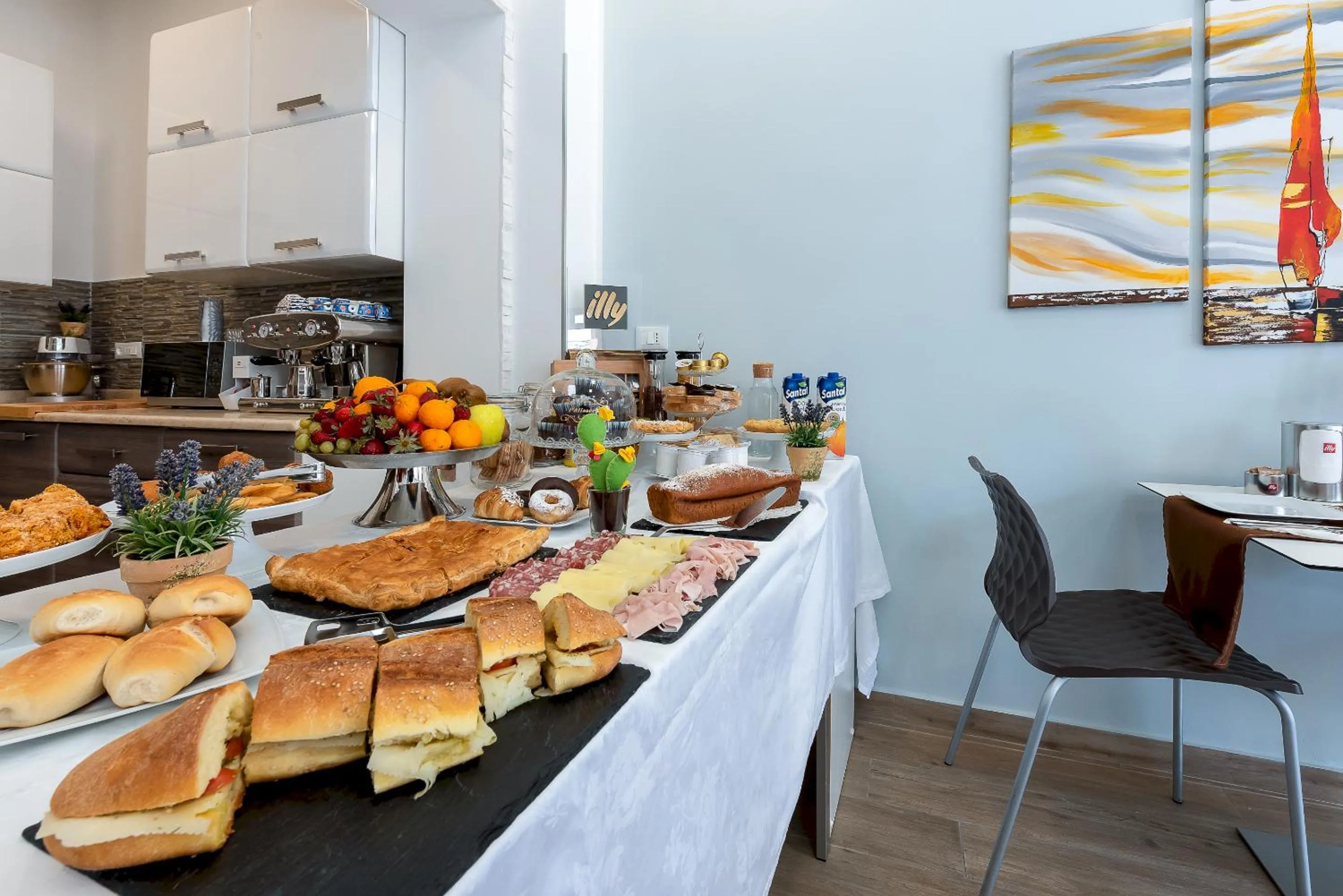 Buffet breakfast in Ayres Del Mar