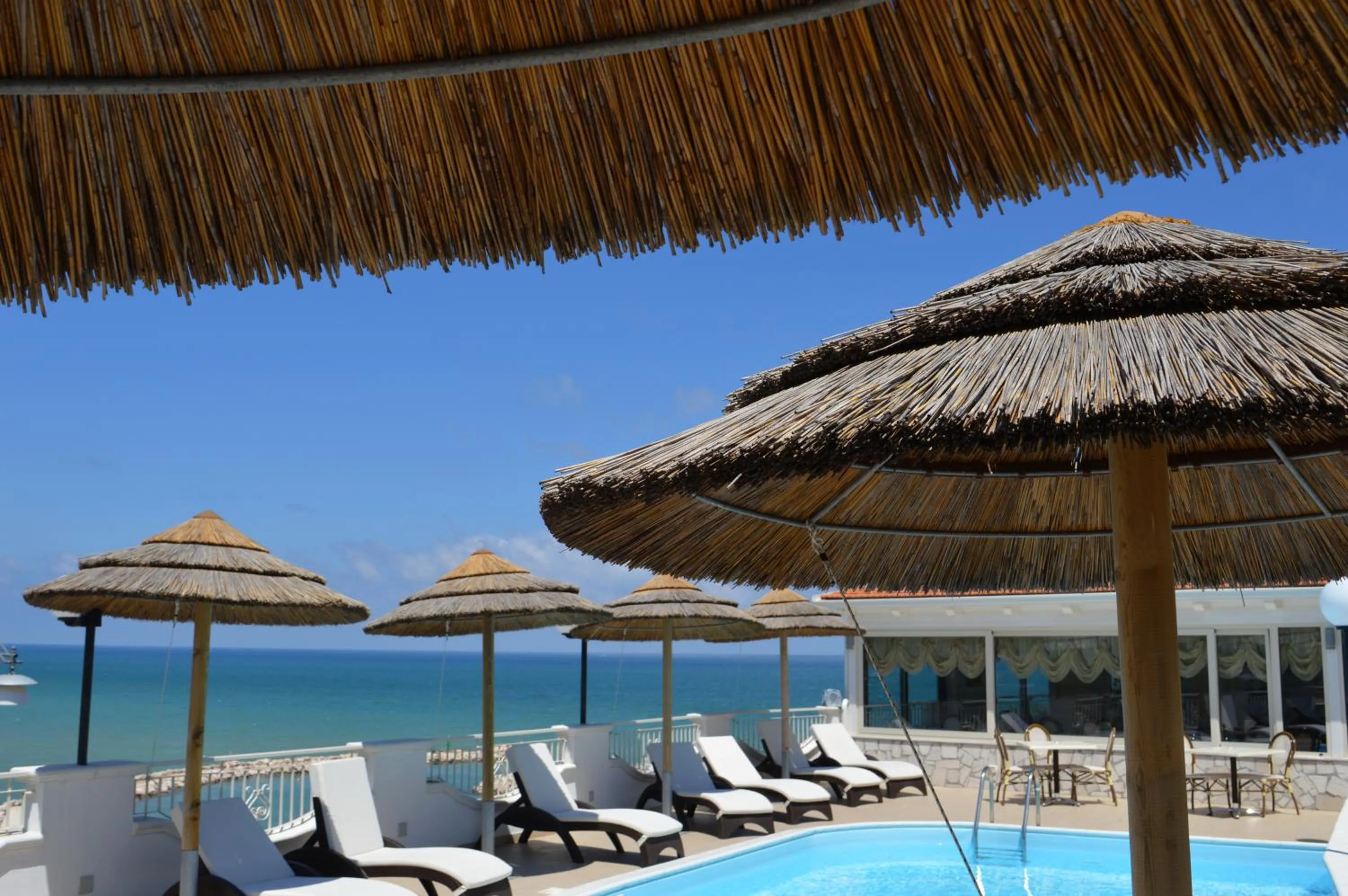 Swimming pool in Hotel Incanto