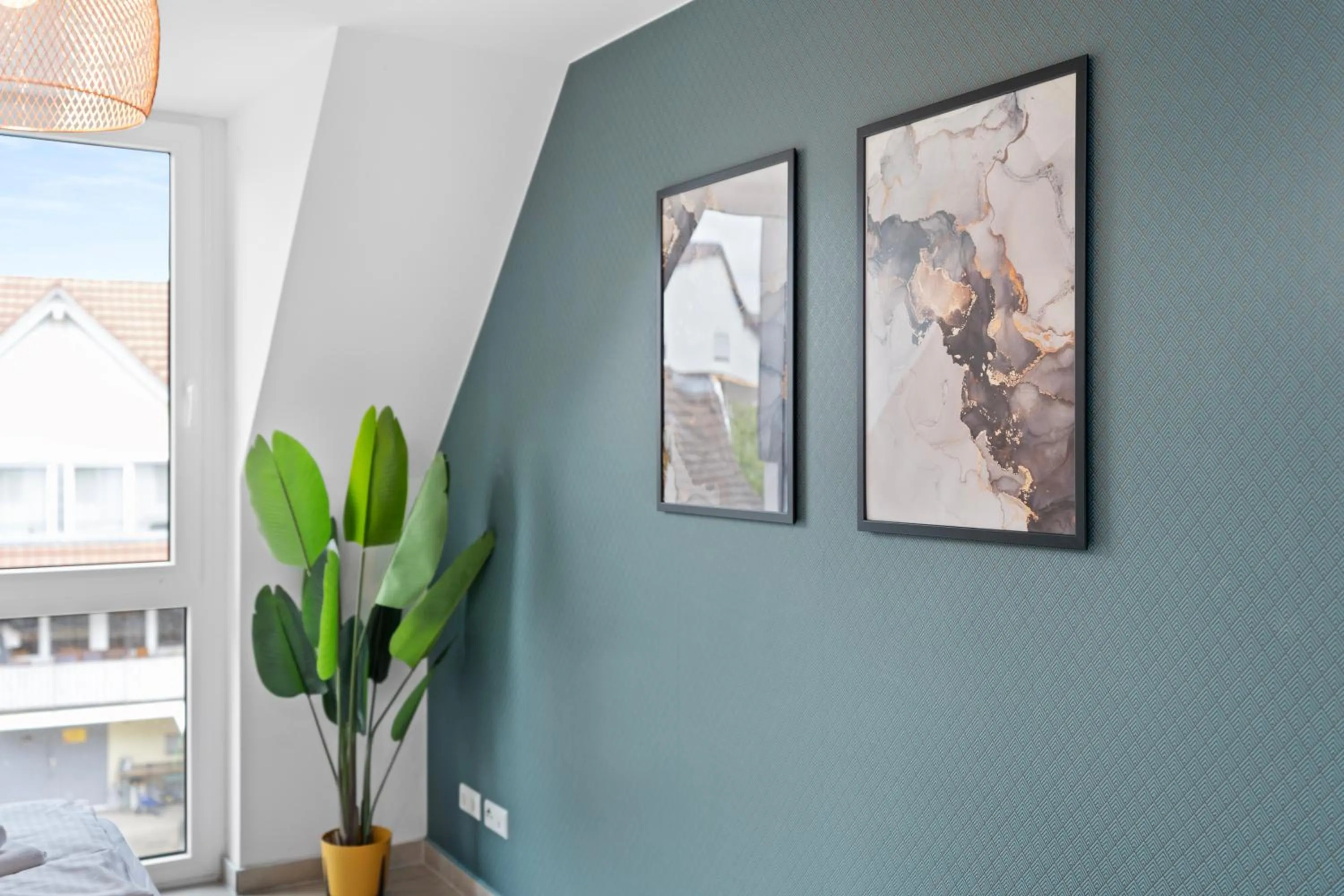 Decorative detail in Amelie chez Inez