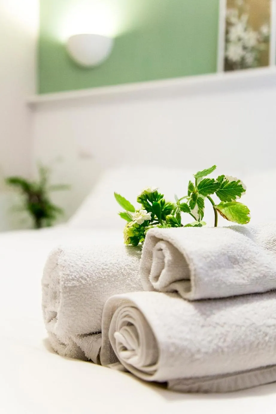 Decorative detail, Bed in B&B Casetta Roma