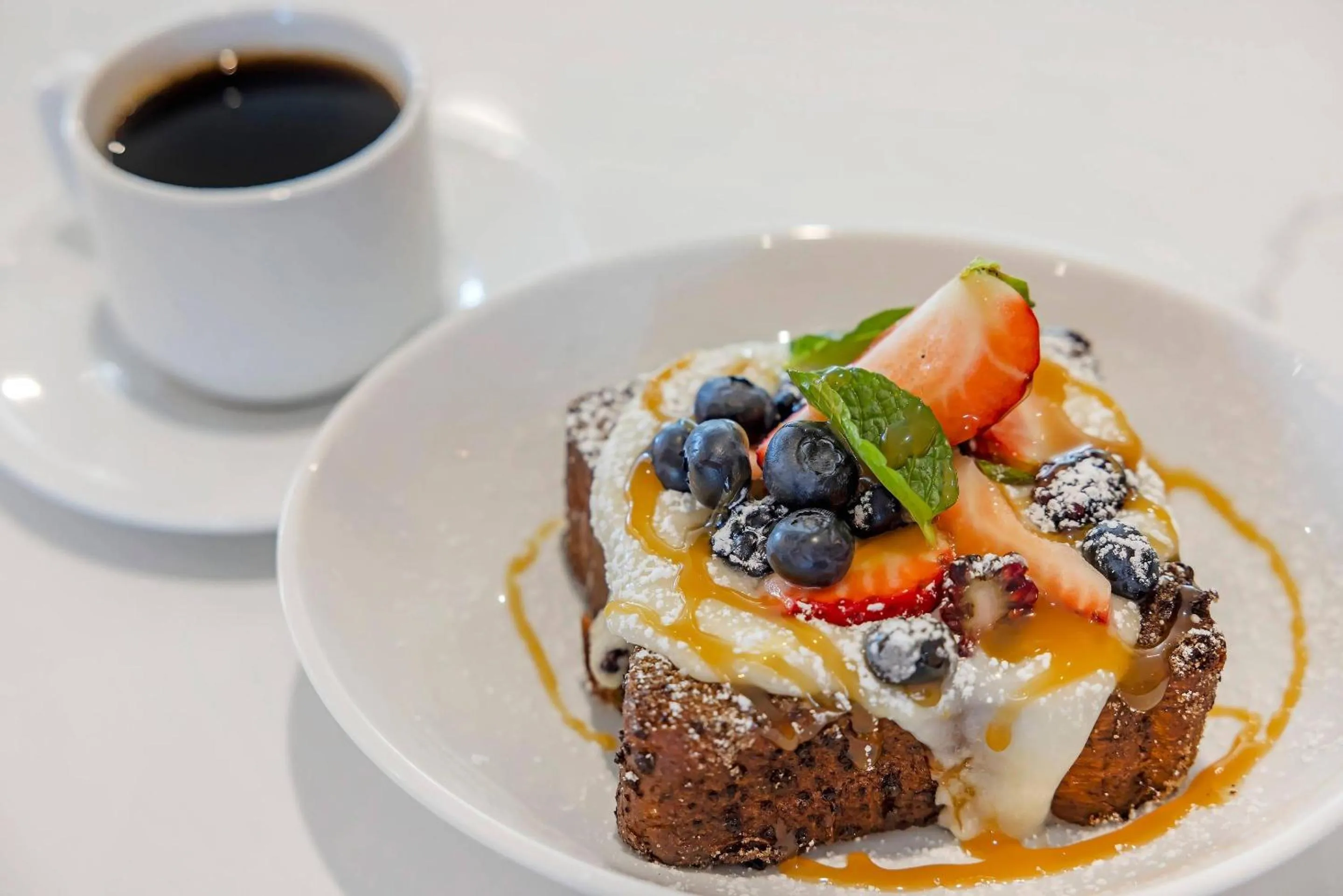 Breakfast in Cambria Hotel Burbank Airport