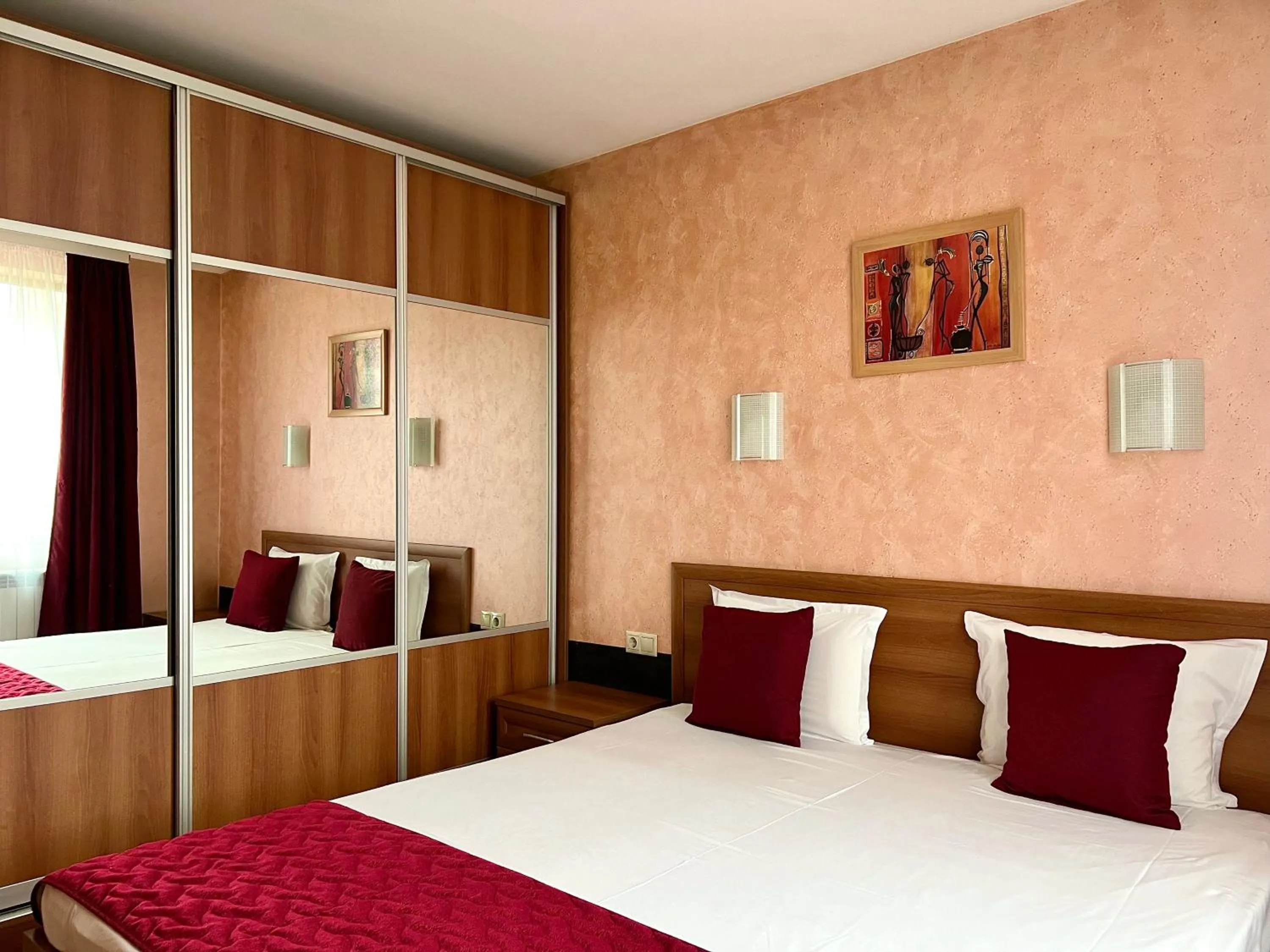 Bed in Family Hotel 007