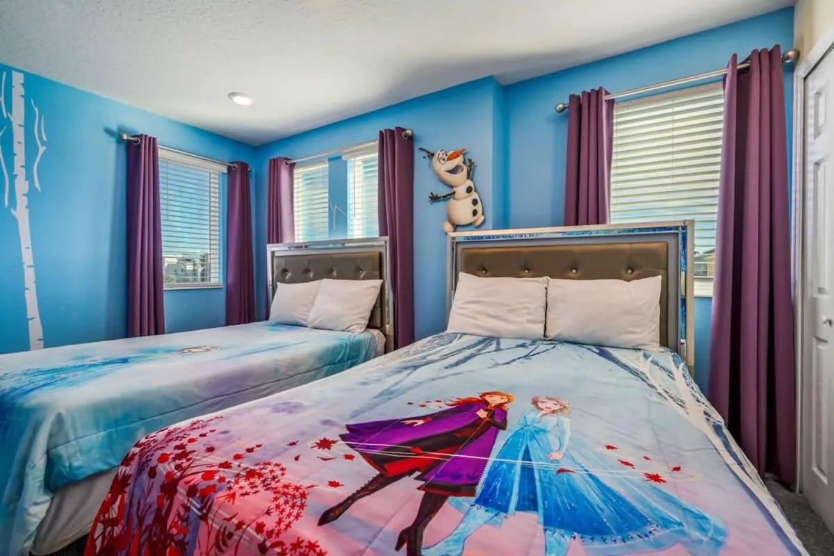 Bed in Family Paradise Space Themed Perfect Location