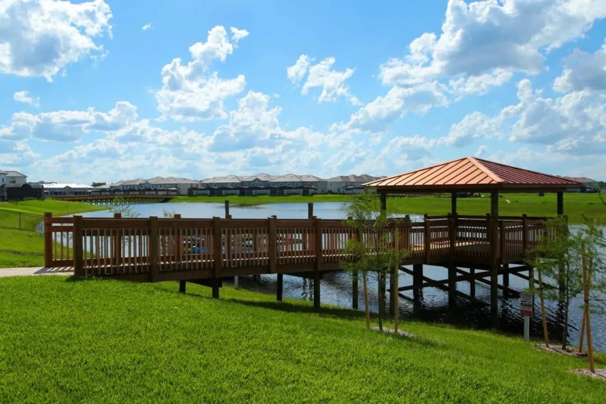 Family Paradise Space Themed Perfect Location