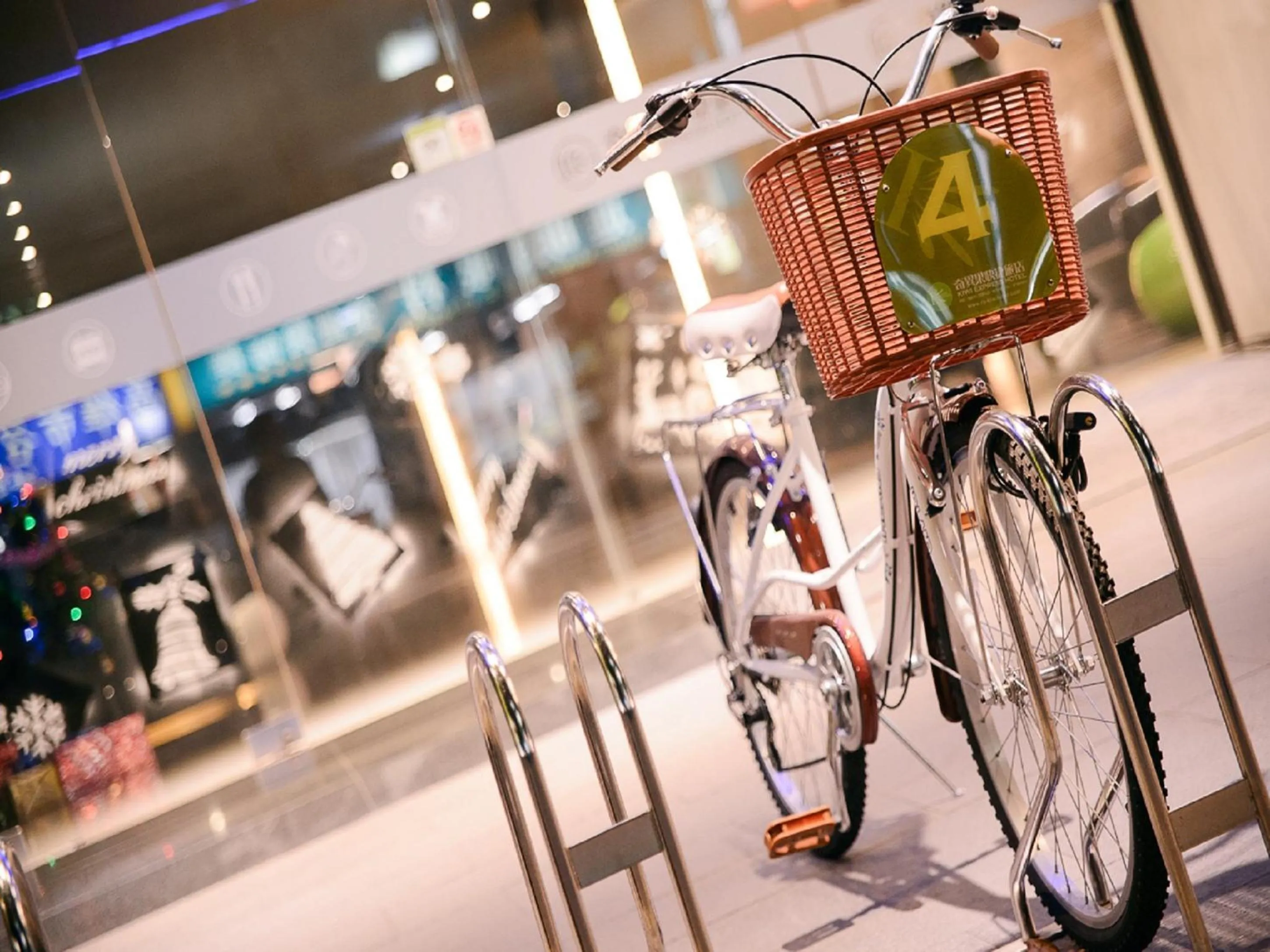 Cycling in Kiwi Express Hotel - Jiuru Rd