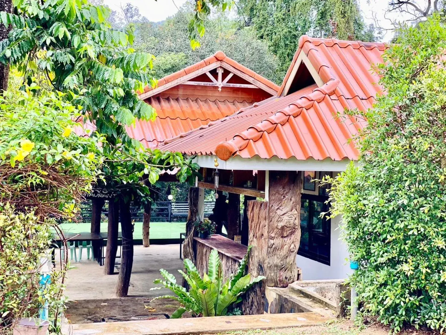 Property building in Relax Camp Resort Kaeng Krachan Property building in Relax Camp Resort Kaeng Krachan