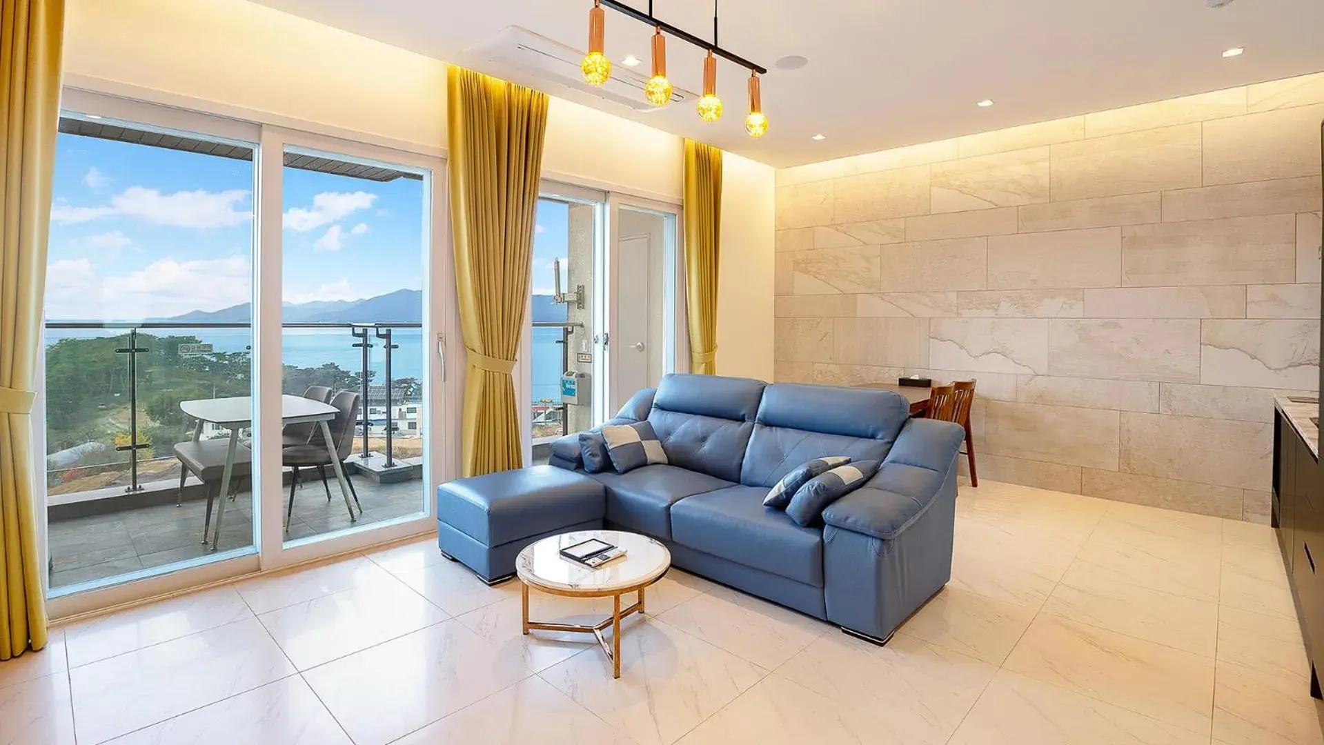 Living room in Ganghwa Elijah Resort Living room in Ganghwa Elijah Resort