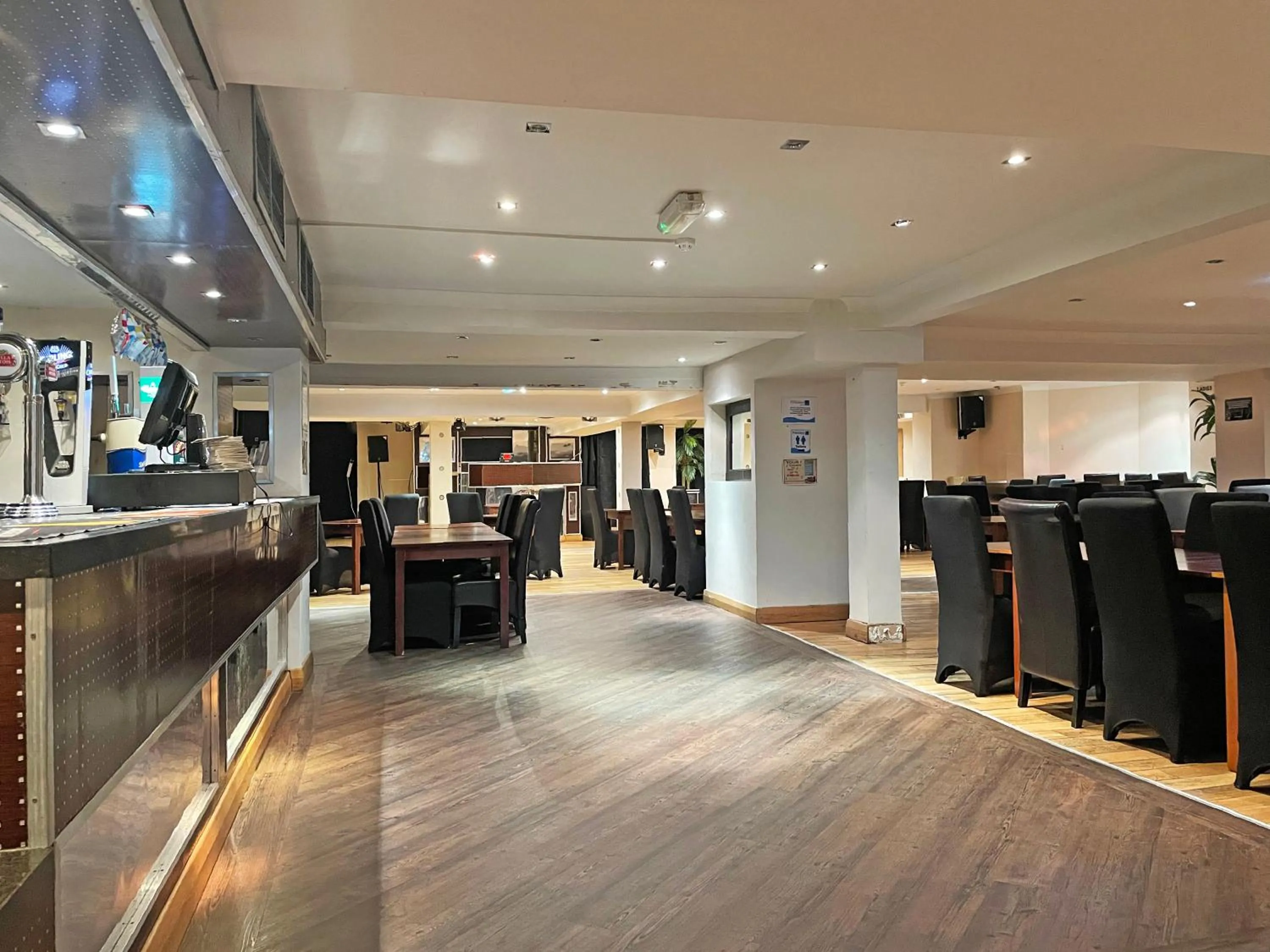 Lounge or bar in The President Hotel