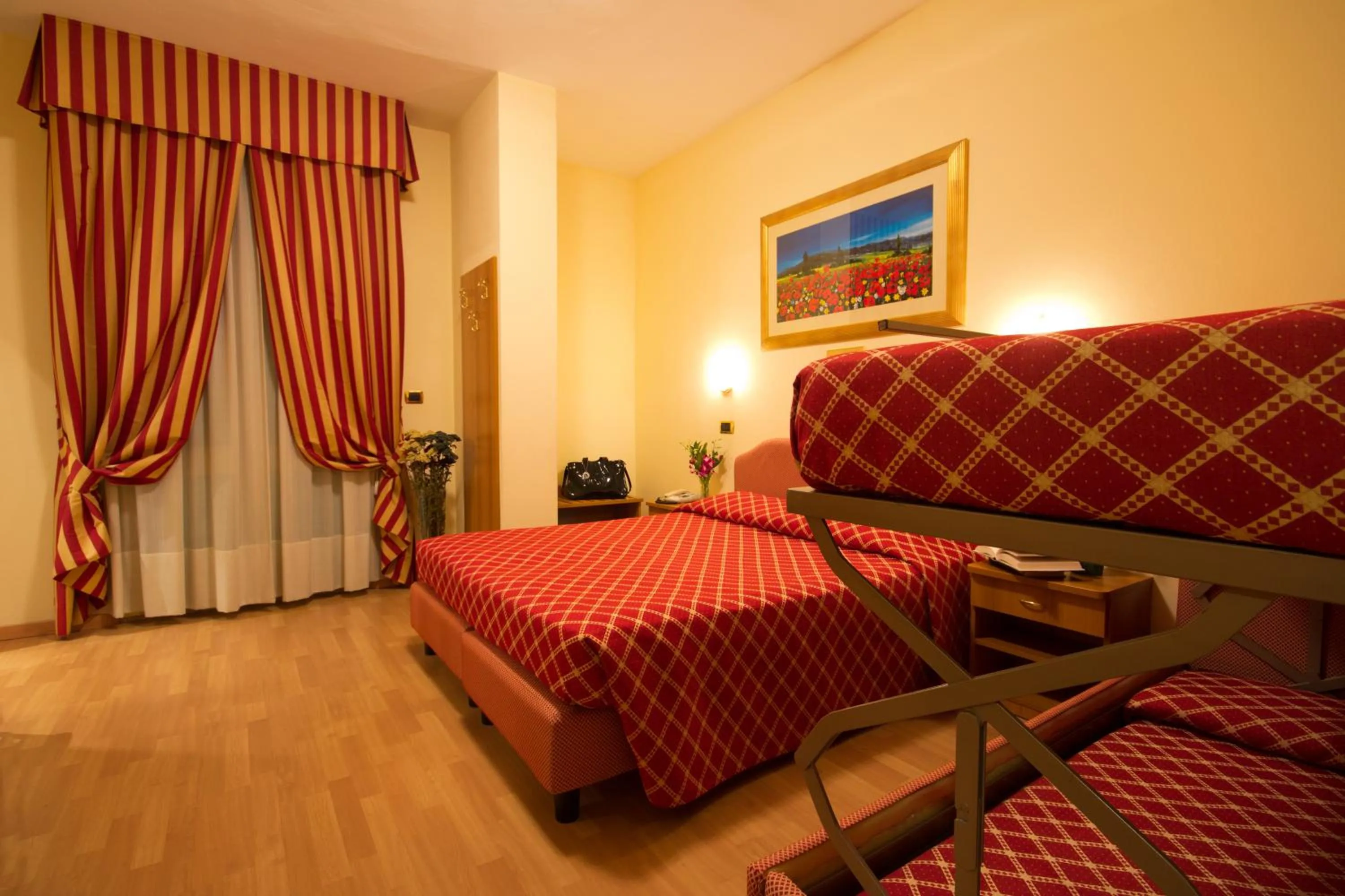 Photo of the whole room, Bed in Hotel Villa Luca