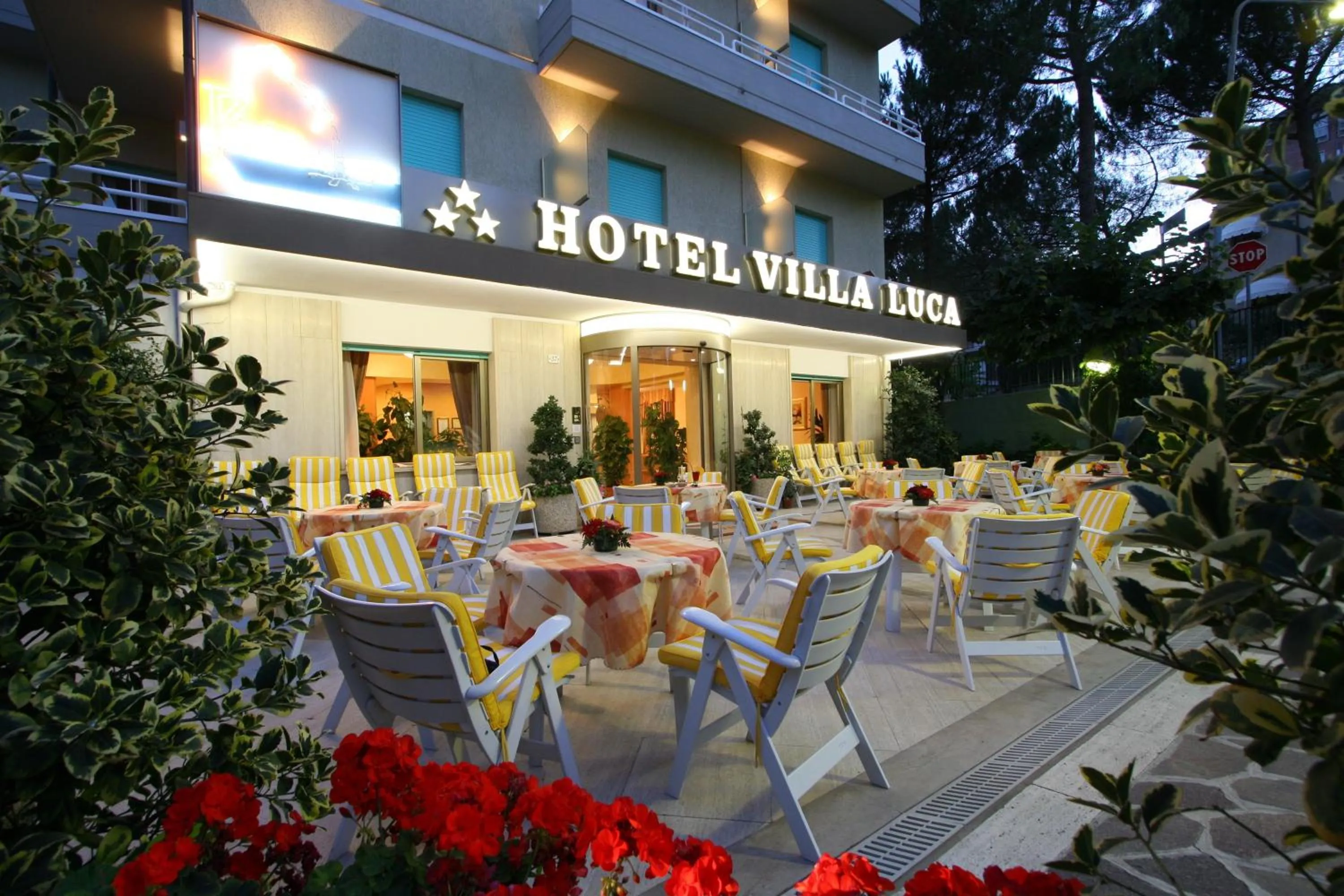 Facade/entrance in Hotel Villa Luca