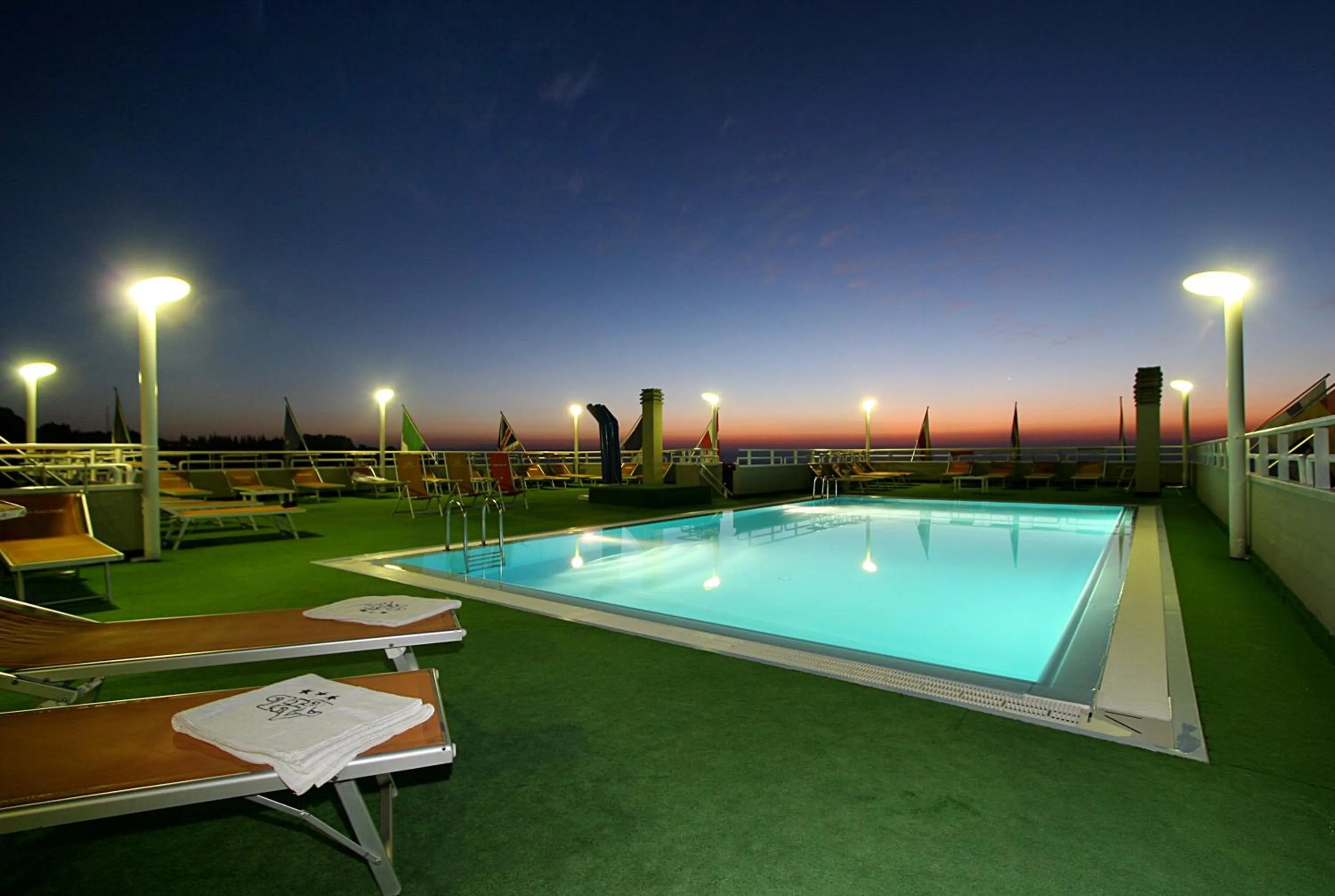 Night in Hotel Villa Luca
