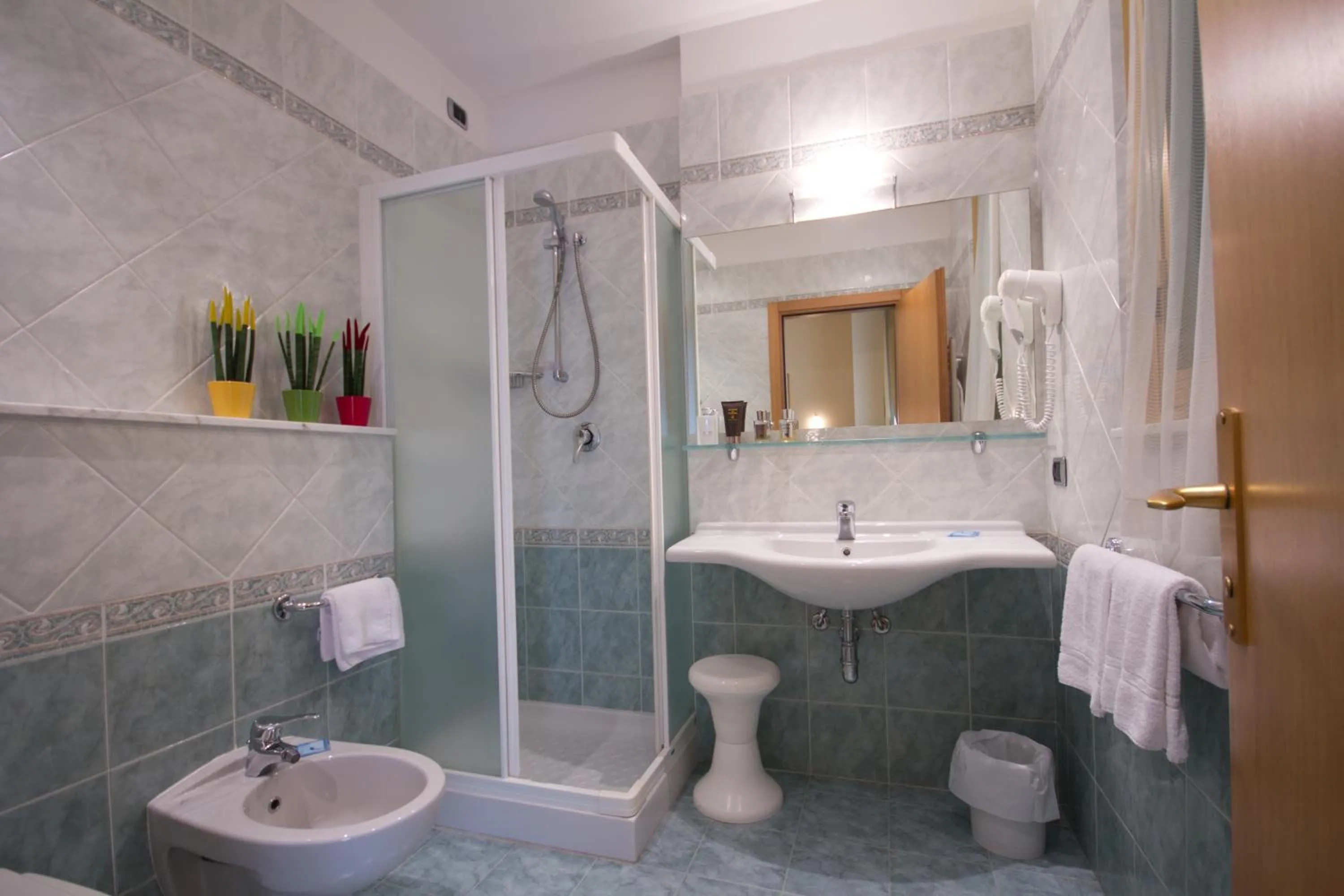 Shower in Hotel Villa Luca