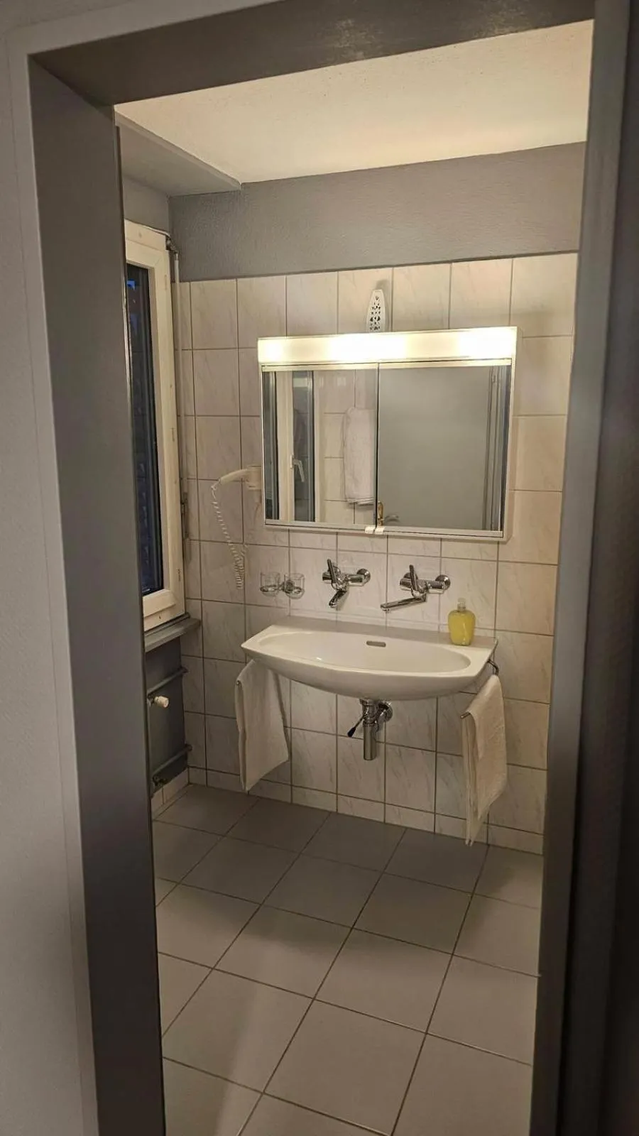 Hotel Check Inn Sumak