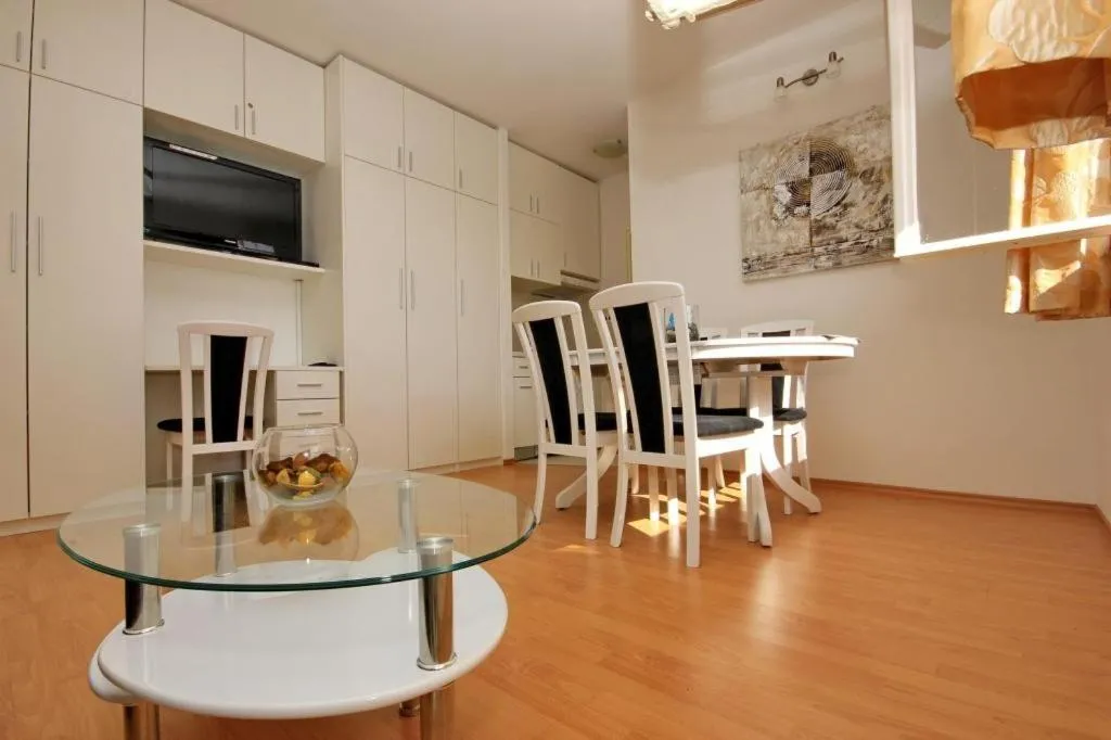 Living room in Apartment Charming Arena