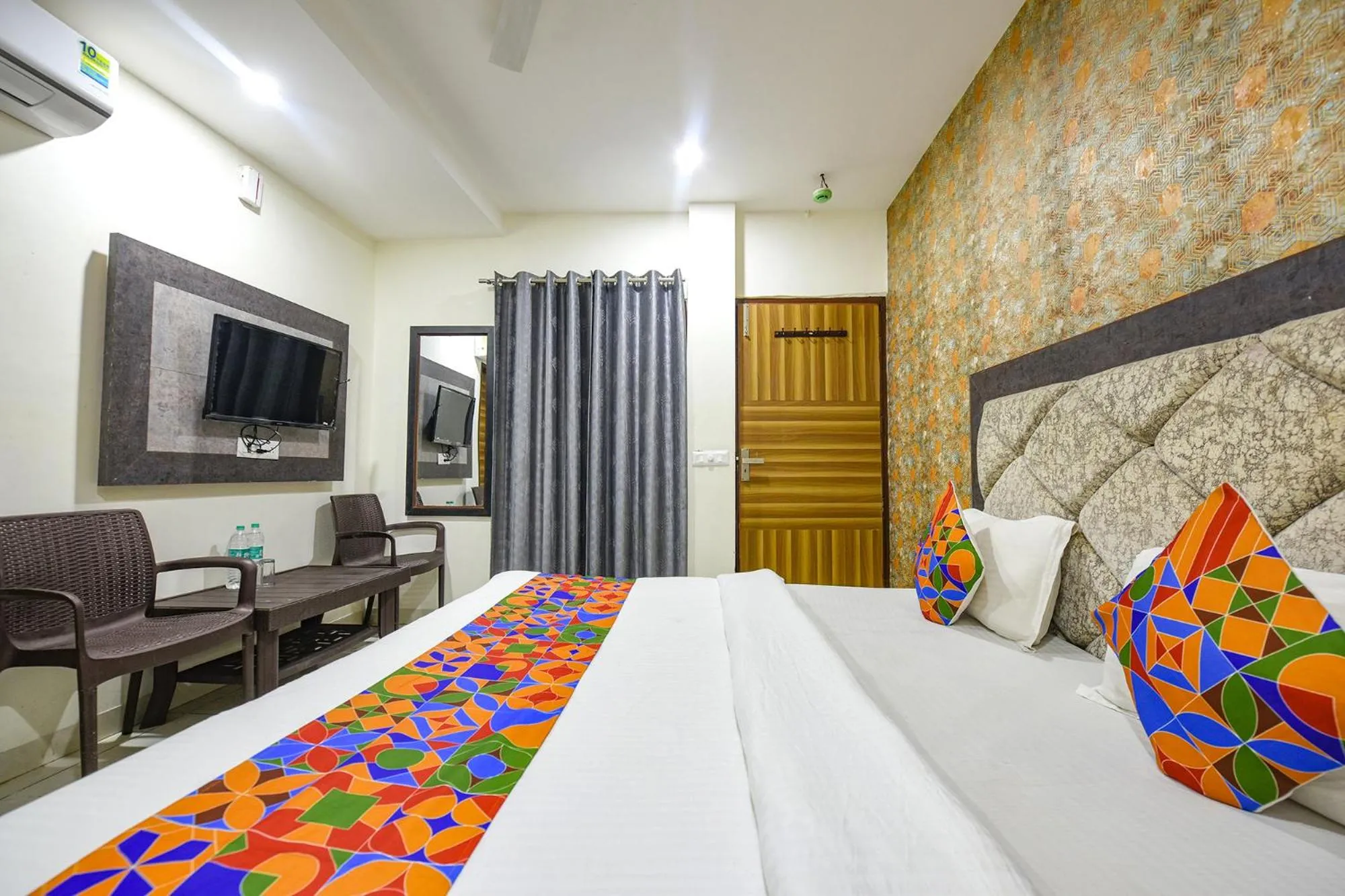 Bed in FabHotel Green Valley