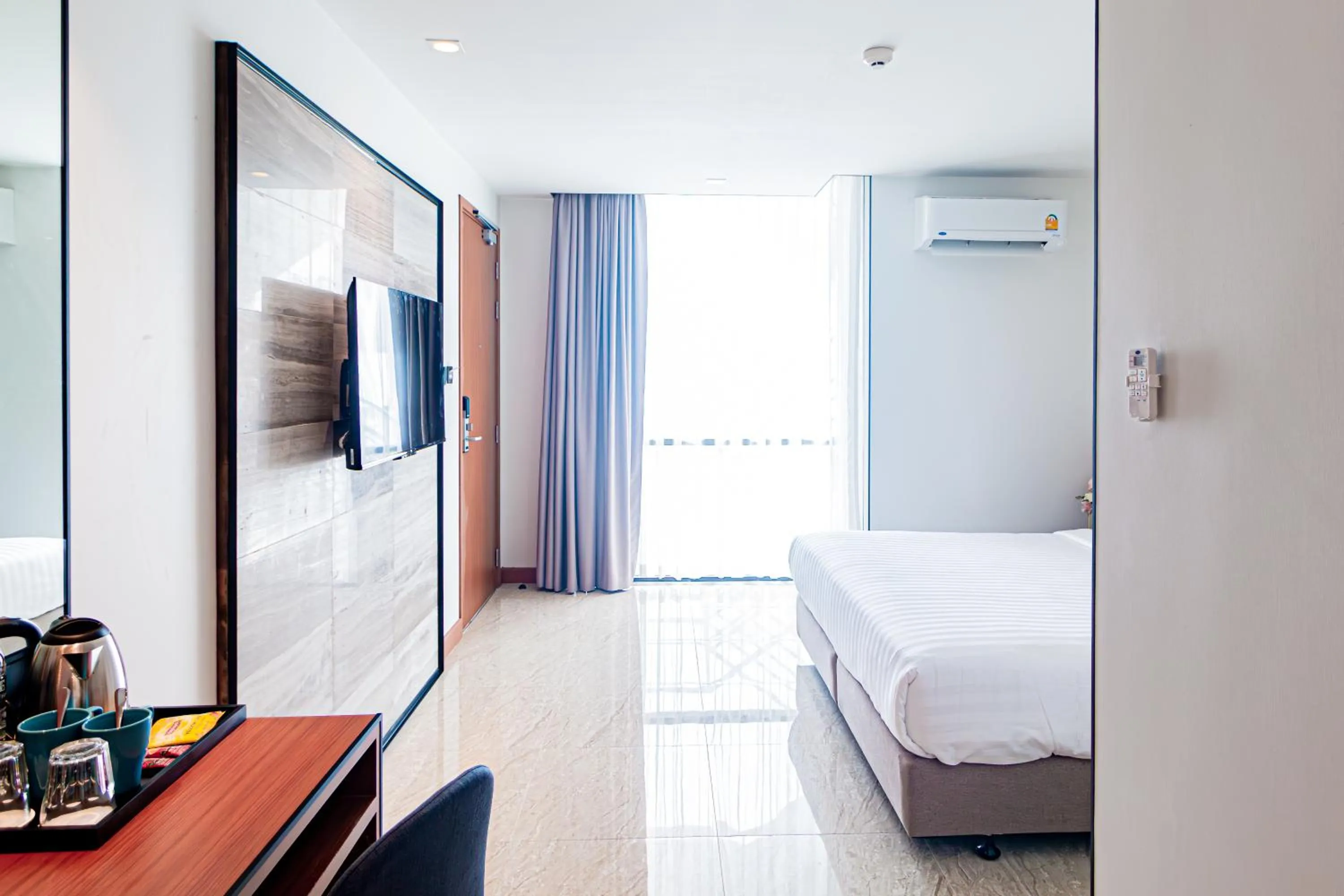 Photo of the whole room, Bed in Frame Hotel Bangkok