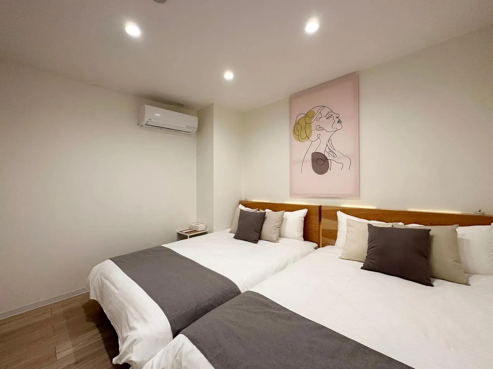b hotel Nikke - Spacious Apt for 12Ppl Very Good Location