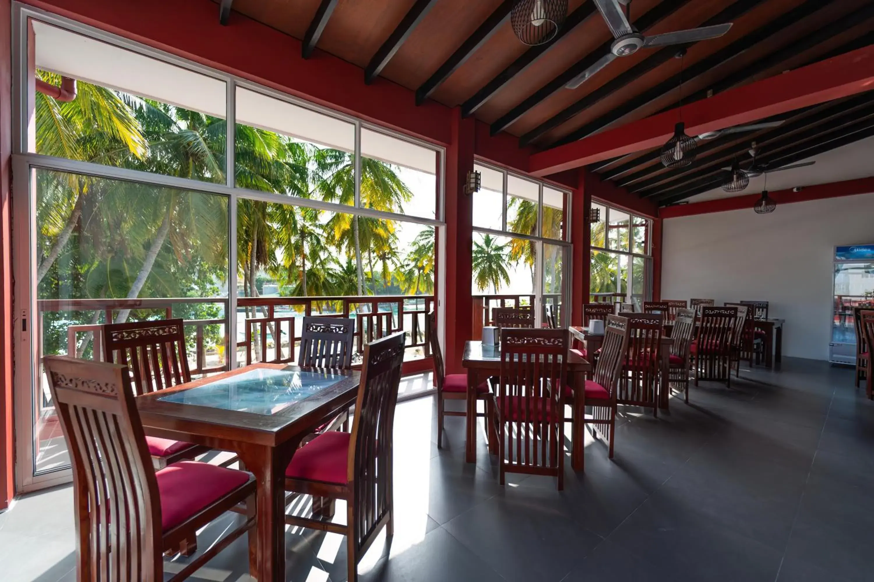 Restaurant/places to eat in Silver Oasis Maldives Restaurant/places to eat in Silver Oasis Maldives