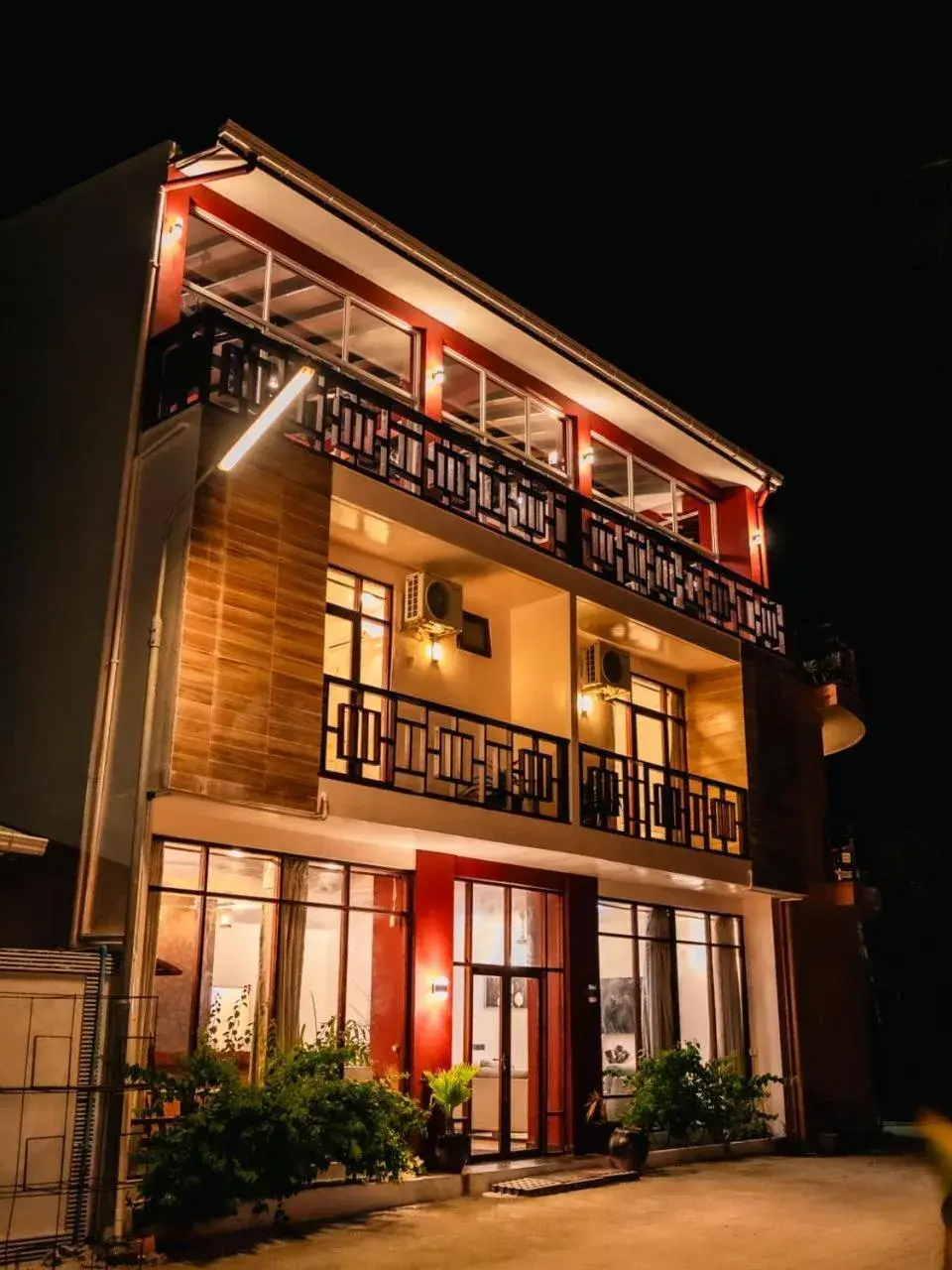 Property building in Silver Oasis Maldives Property building in Silver Oasis Maldives