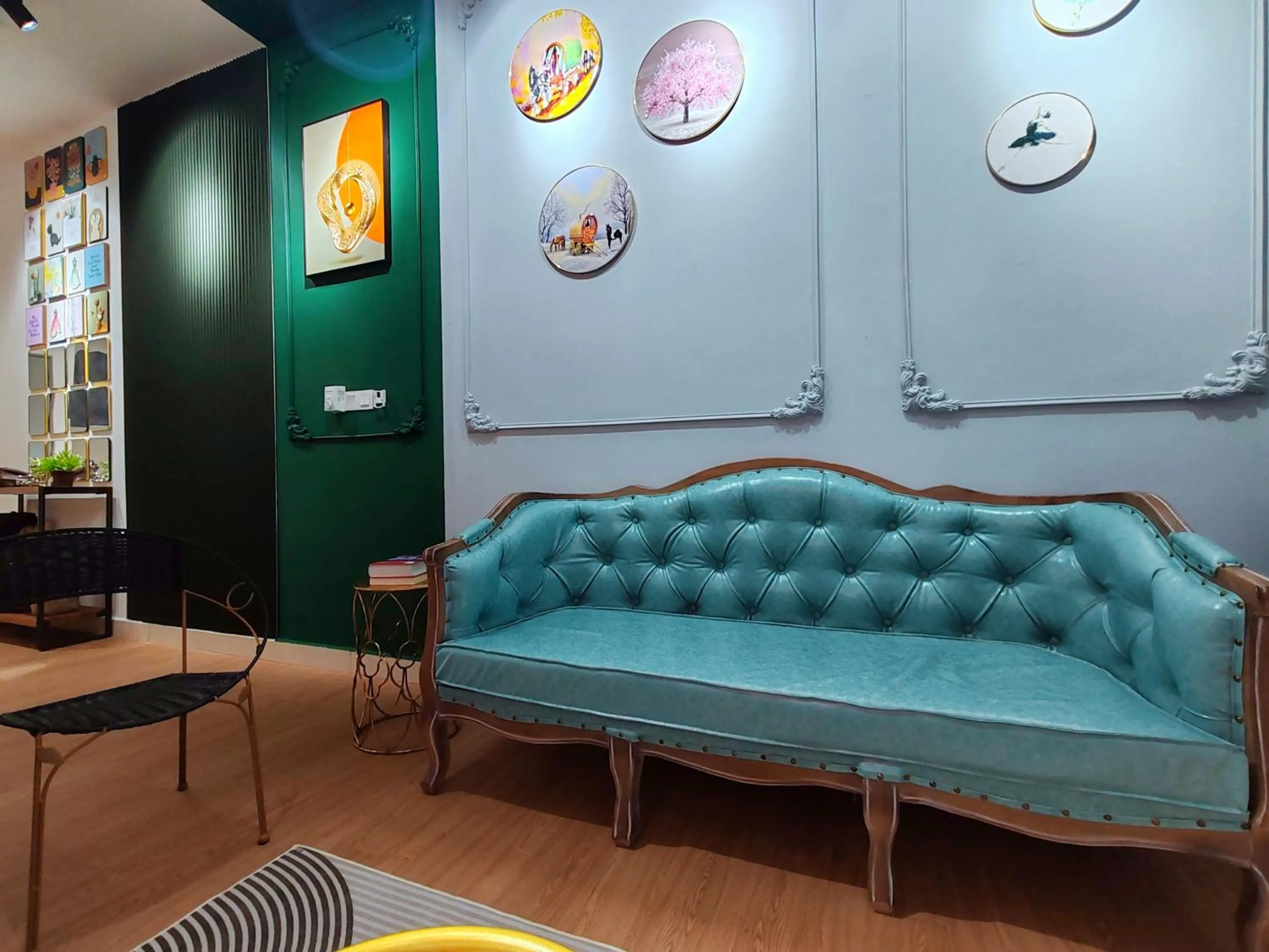 Moon Classic Falim by Irainbow