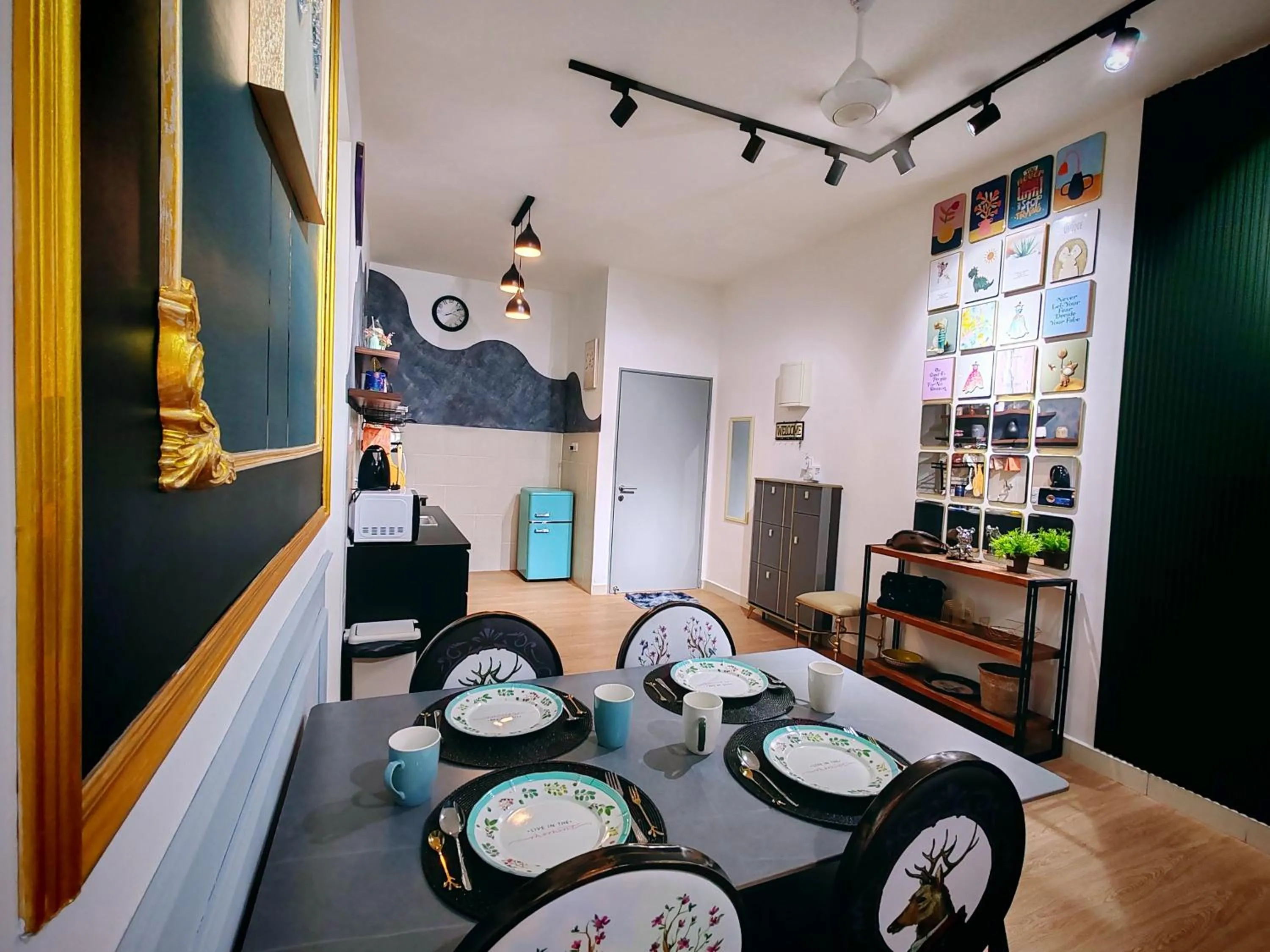 Moon Classic Falim by Irainbow