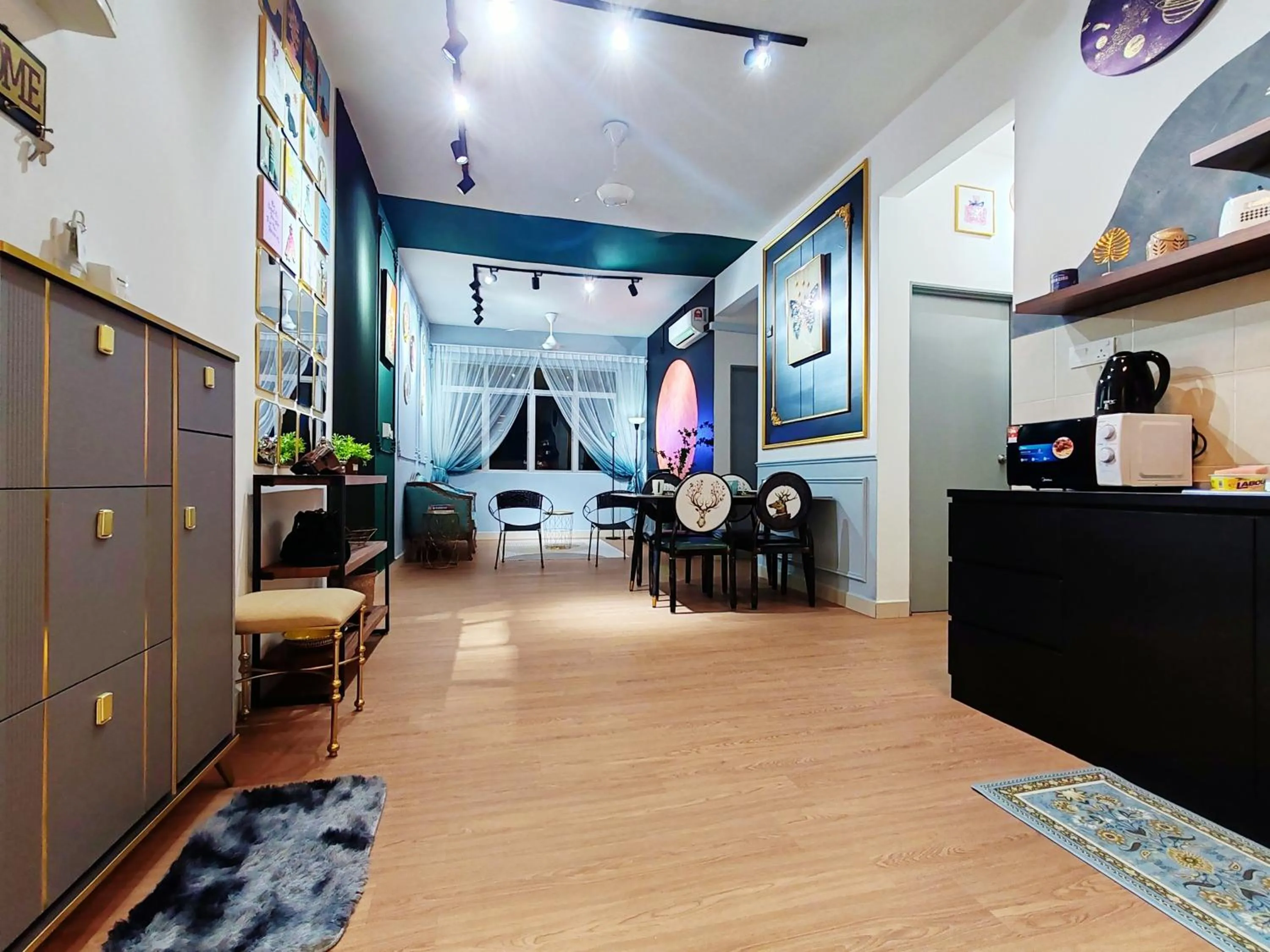 Moon Classic Falim by Irainbow