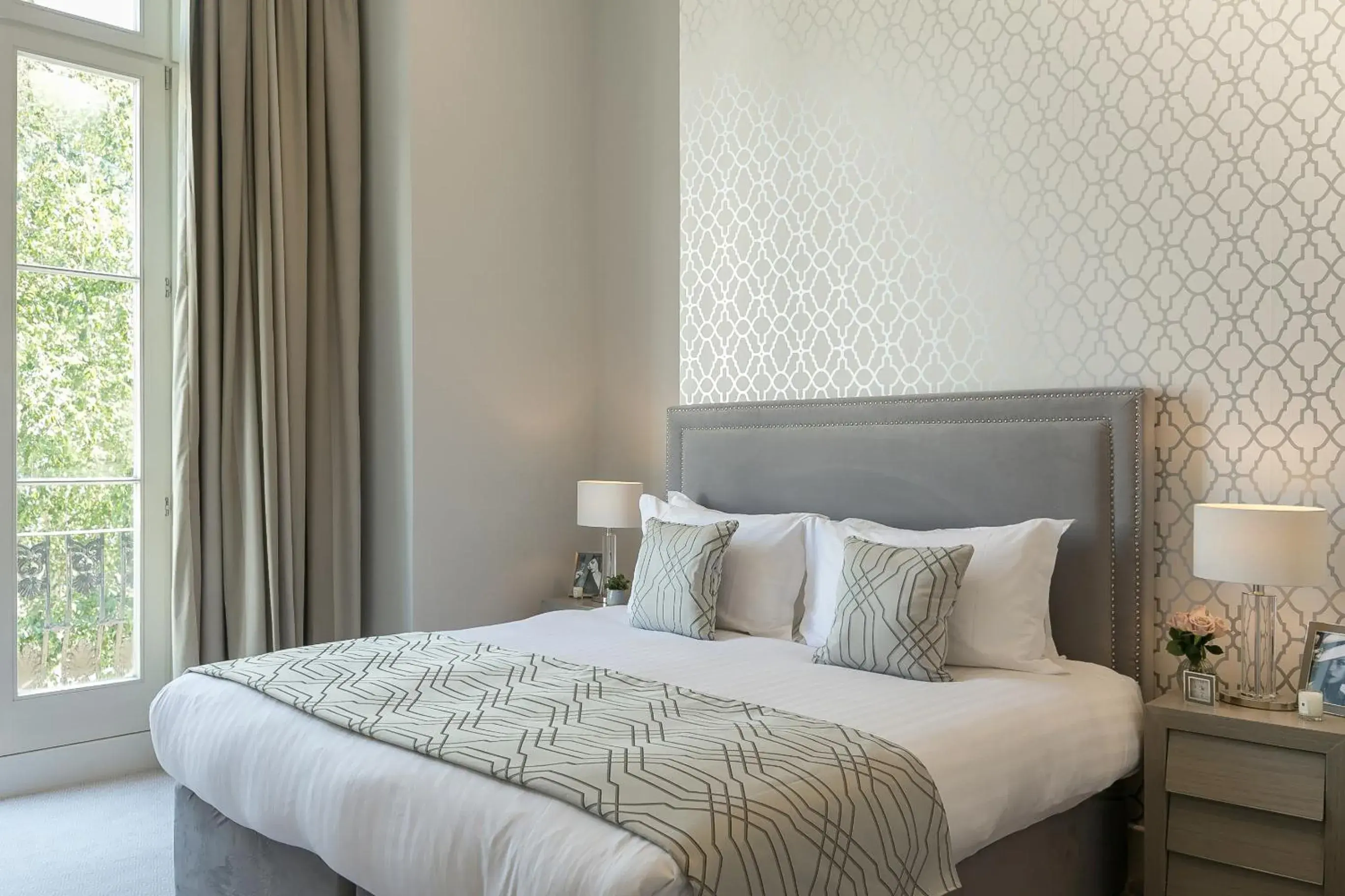 Bed in Chilworth Court Bed in Chilworth Court