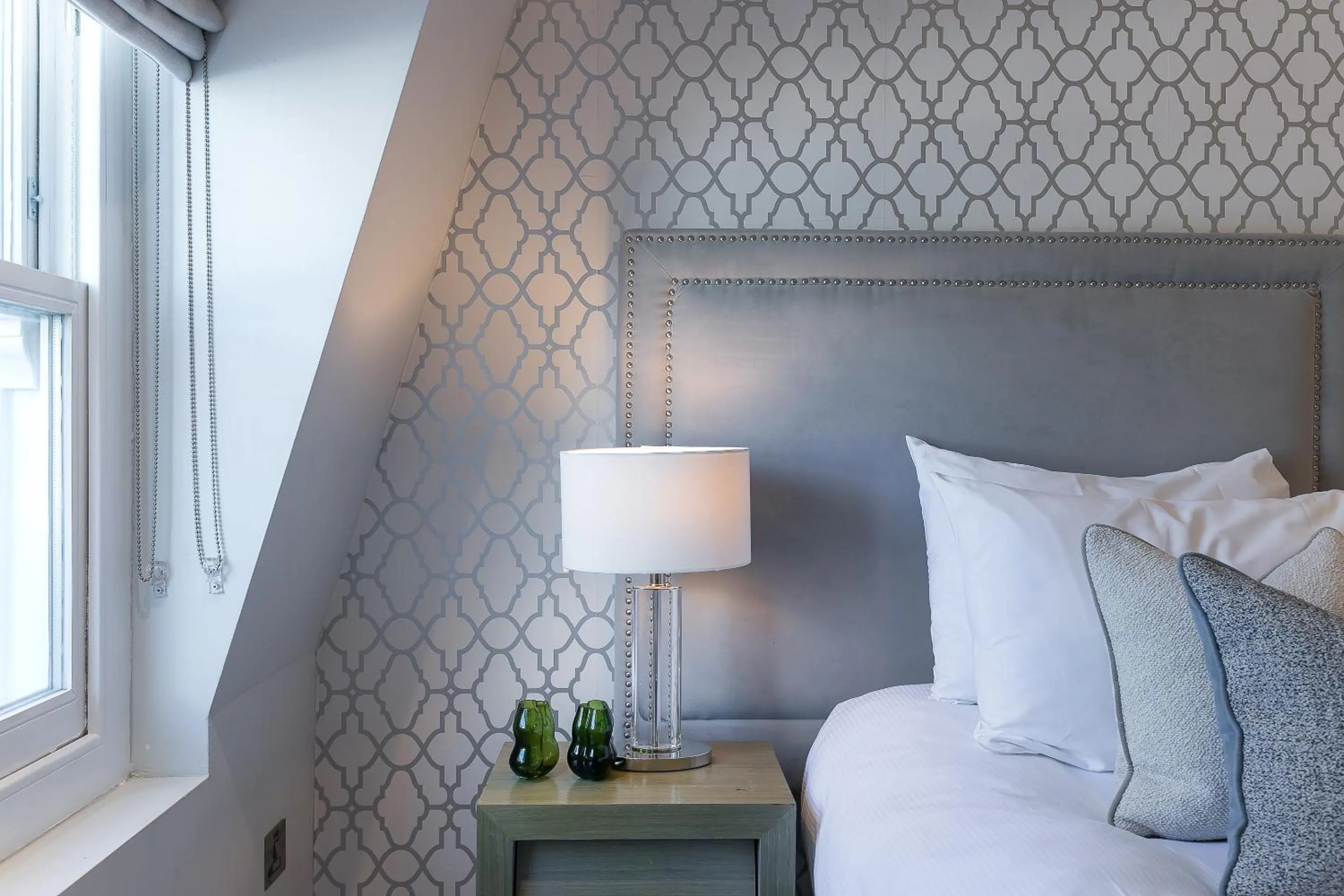 Bed in Chilworth Court