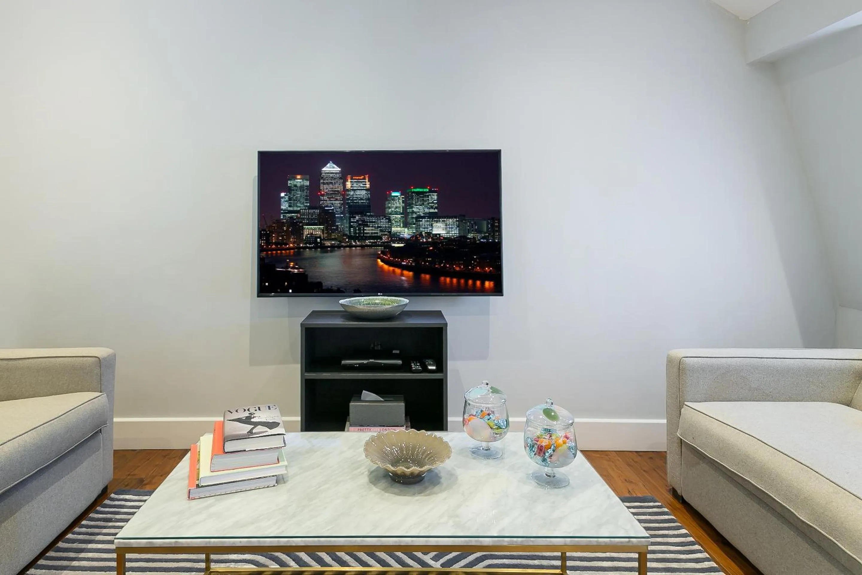 TV and multimedia in Chilworth Court