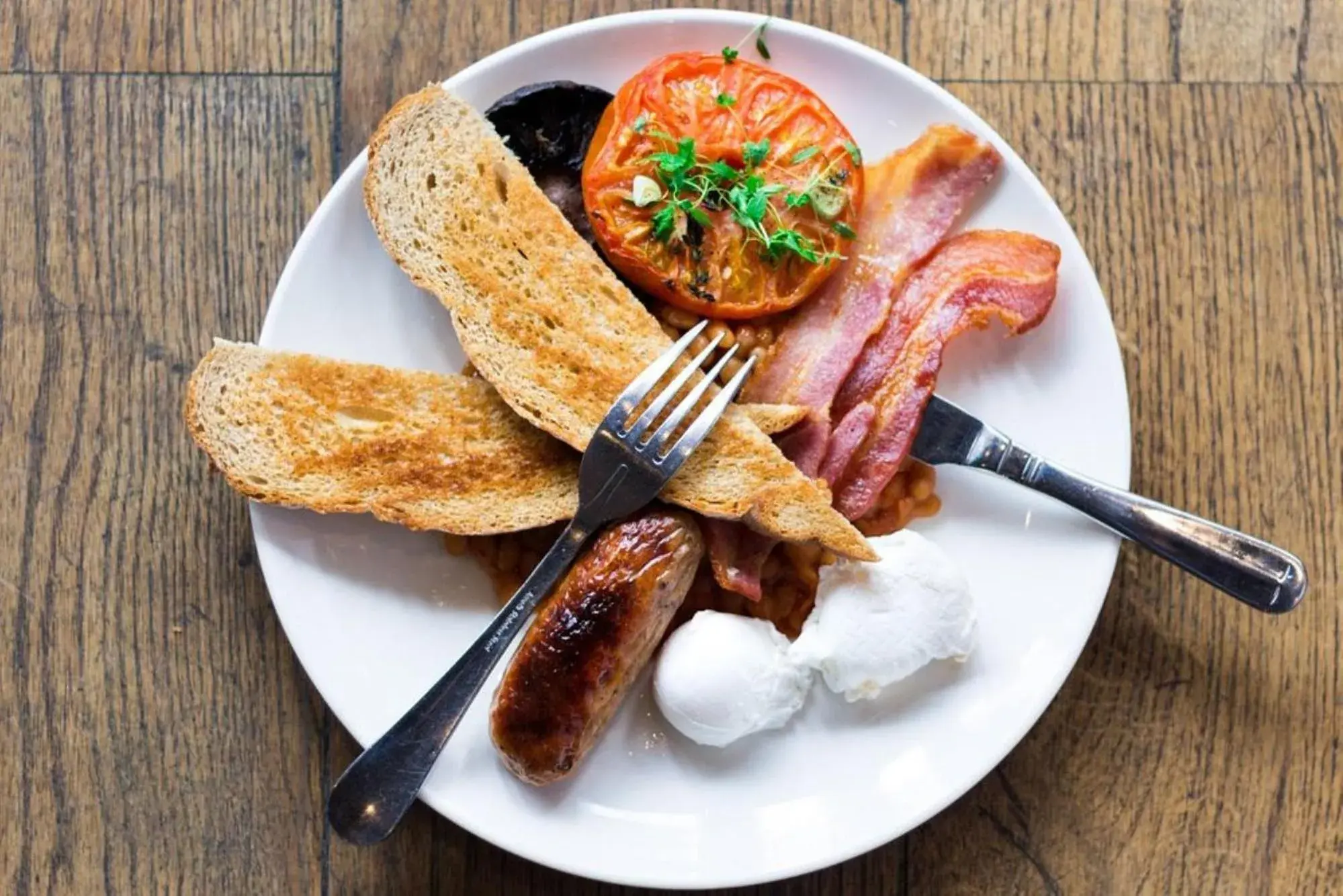 Restaurant/places to eat in Chilworth Court Restaurant/places to eat in Chilworth Court