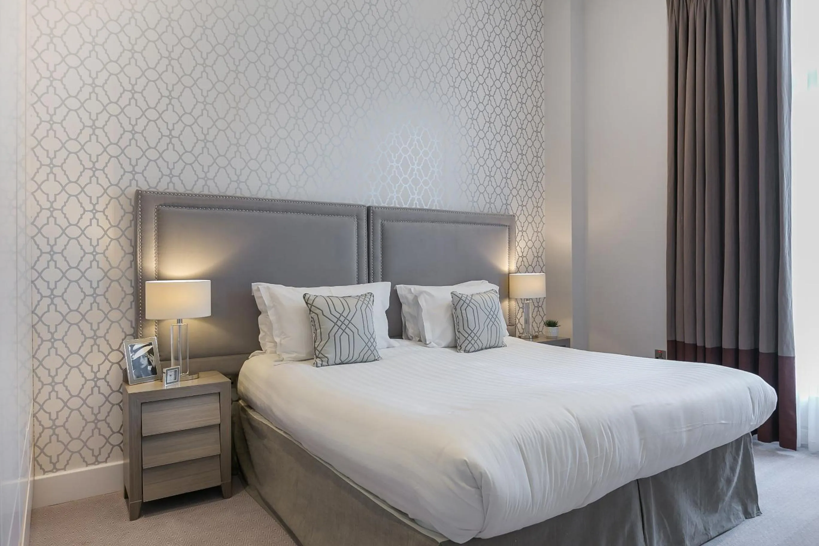 Bed in Chilworth Court