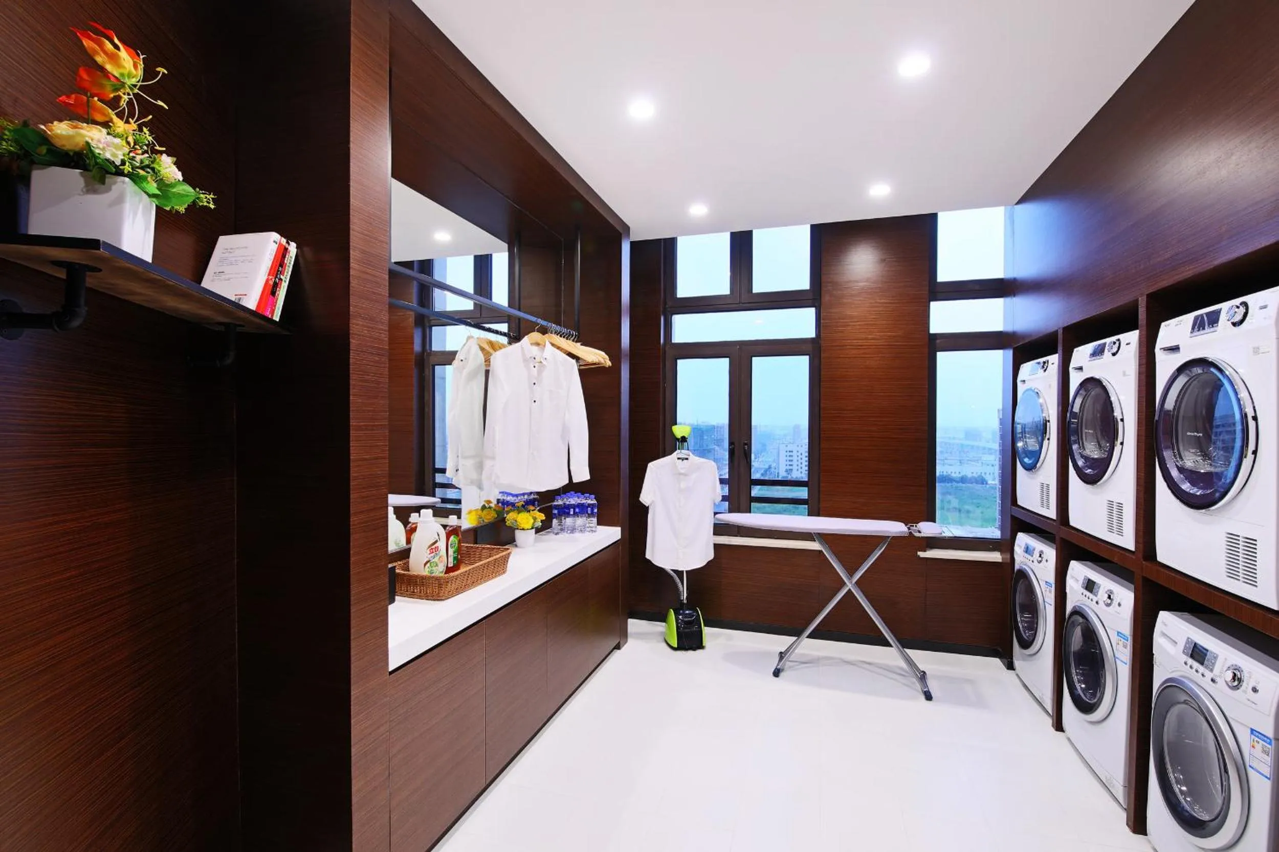 laundry in Hampton by Hilton Shanghai Hongqiao NECC