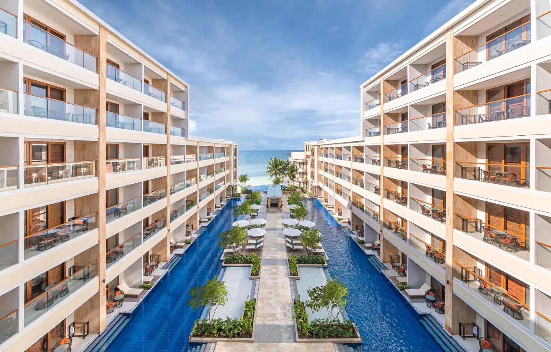 Property building in Henann Premier Coast Resort Property building in Henann Premier Coast Resort