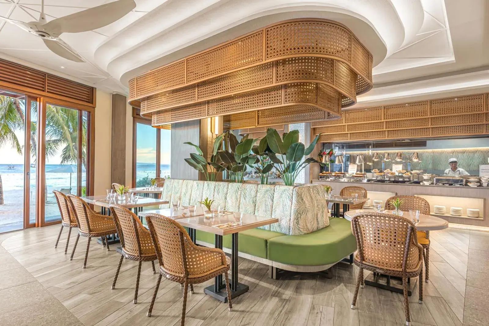 Restaurant/places to eat in Henann Premier Coast Resort Restaurant/places to eat in Henann Premier Coast Resort