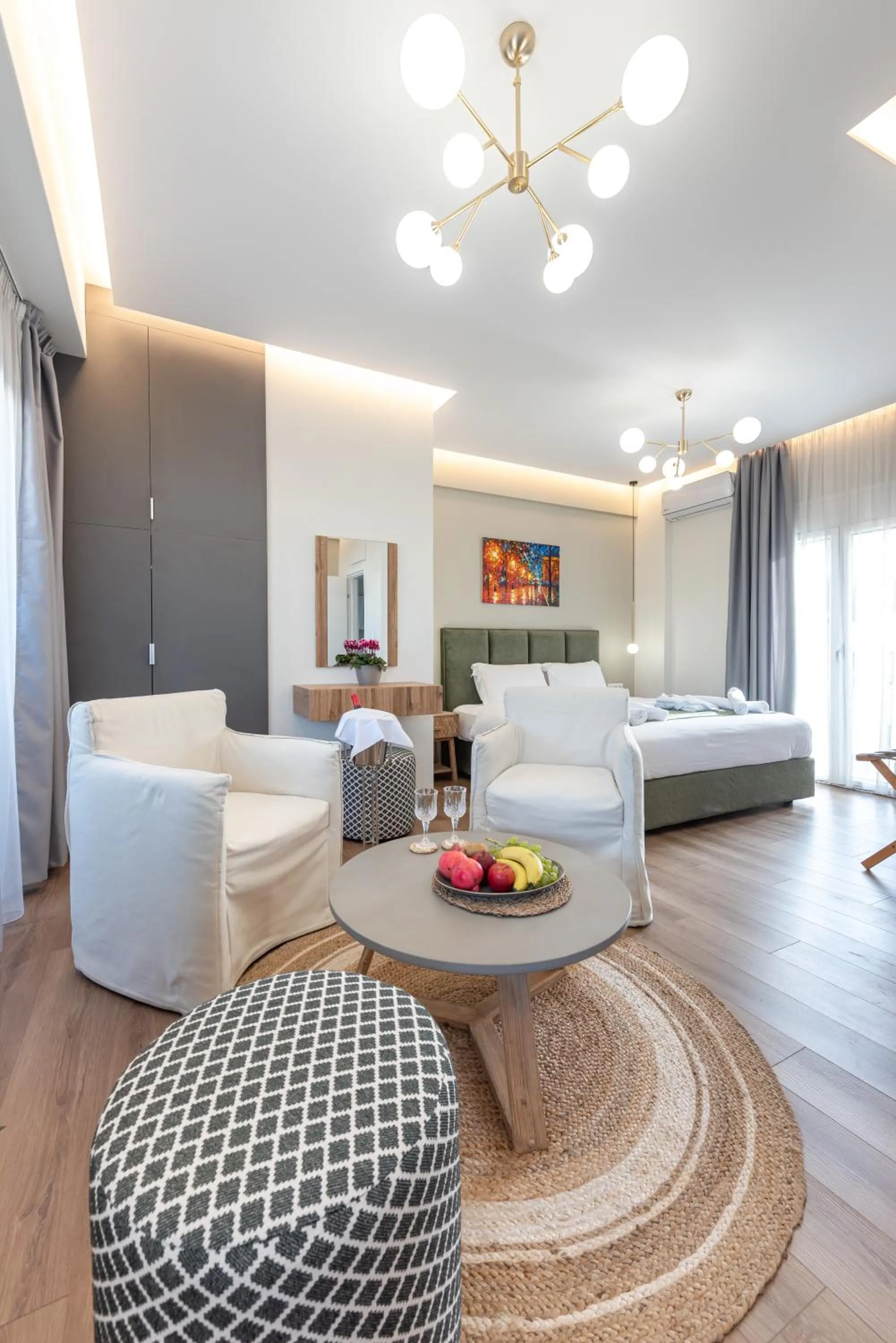 Bedroom, Bed in Acropolis Divine Apartments