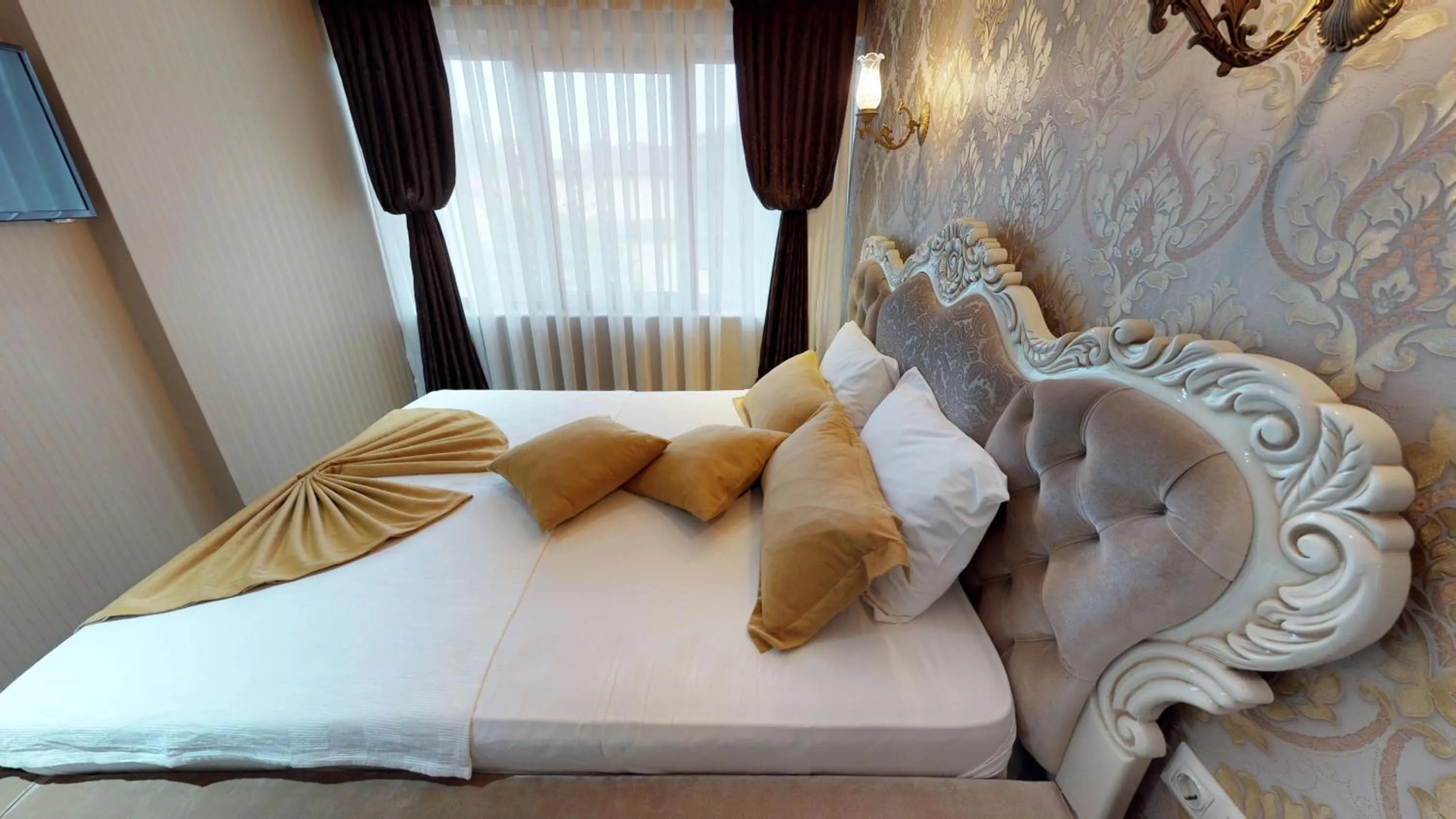 Bedroom, Bed in Patron Hotel