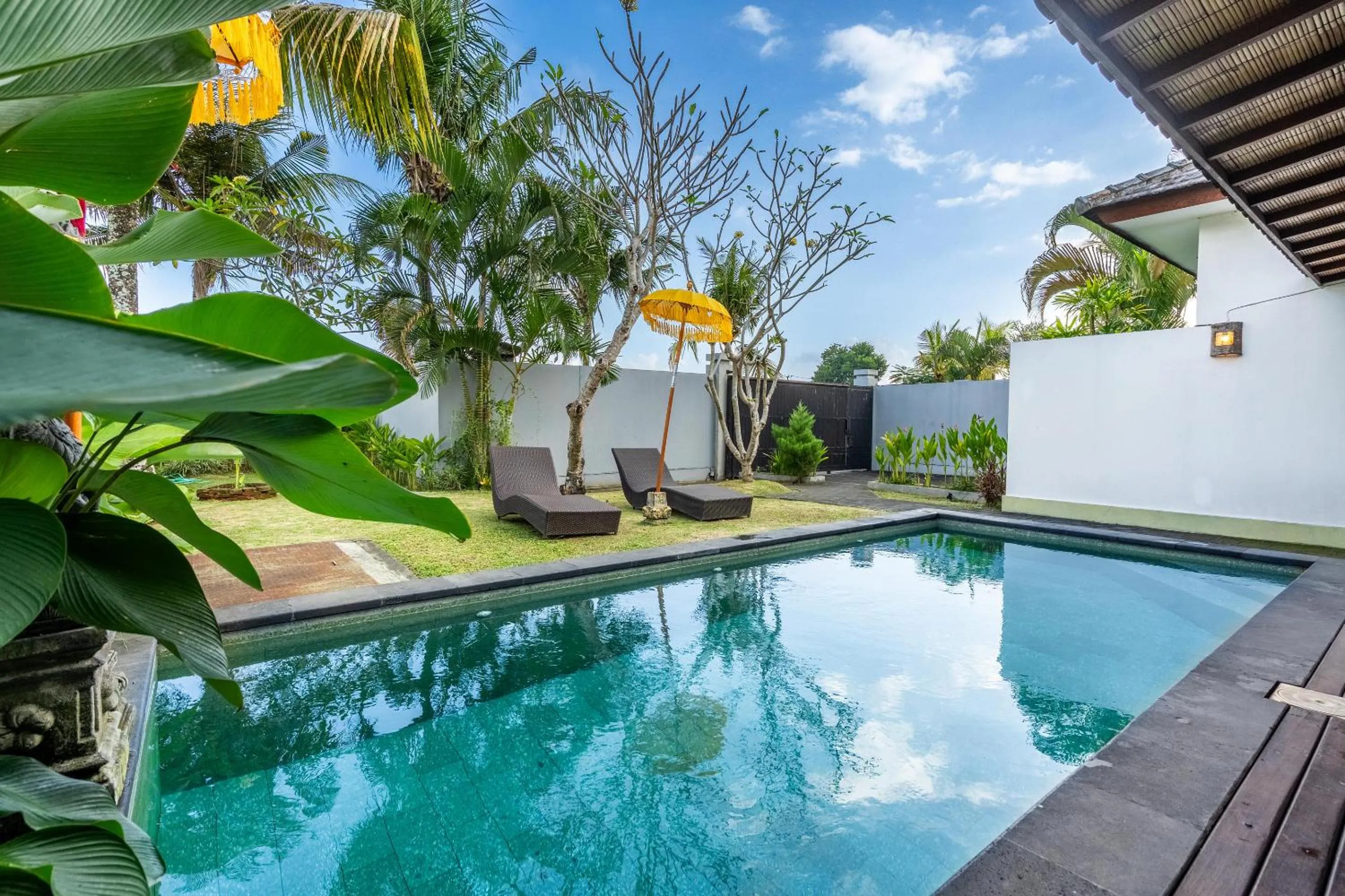 Garden in Ubud Residences 888 - Complex Private Villas with pools