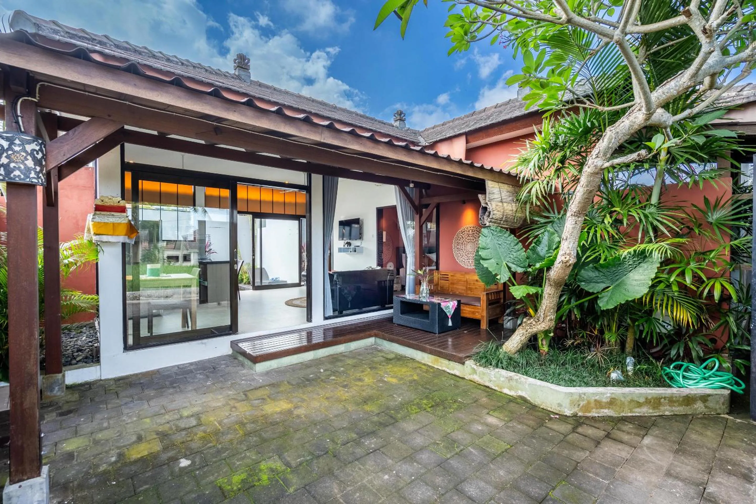 Balcony/Terrace in Ubud Residences 888 - Complex Private Villas with pools