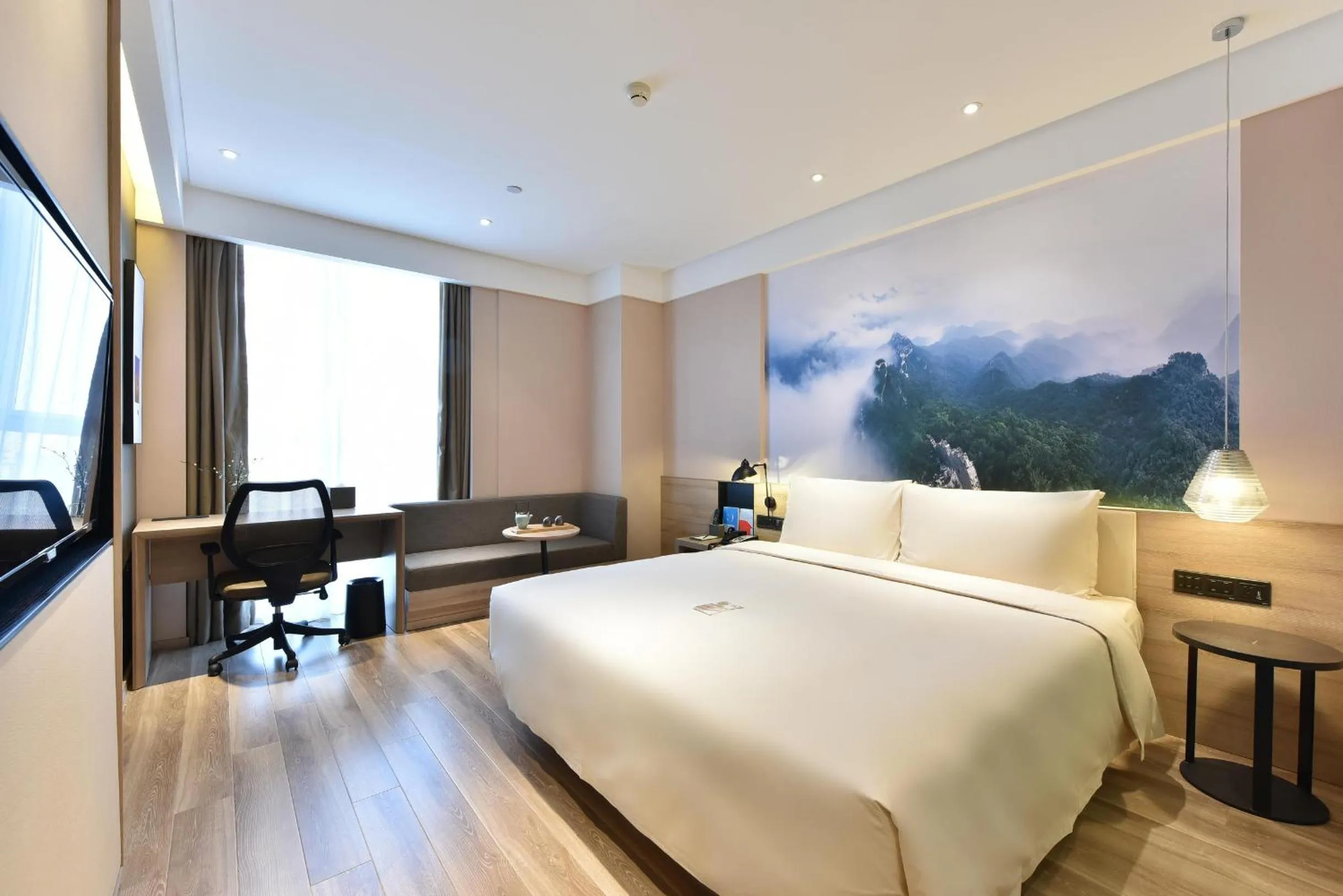 Bedroom, Bed in Atour Hotel Beijing Yizhuang Mobile Silicon Valley