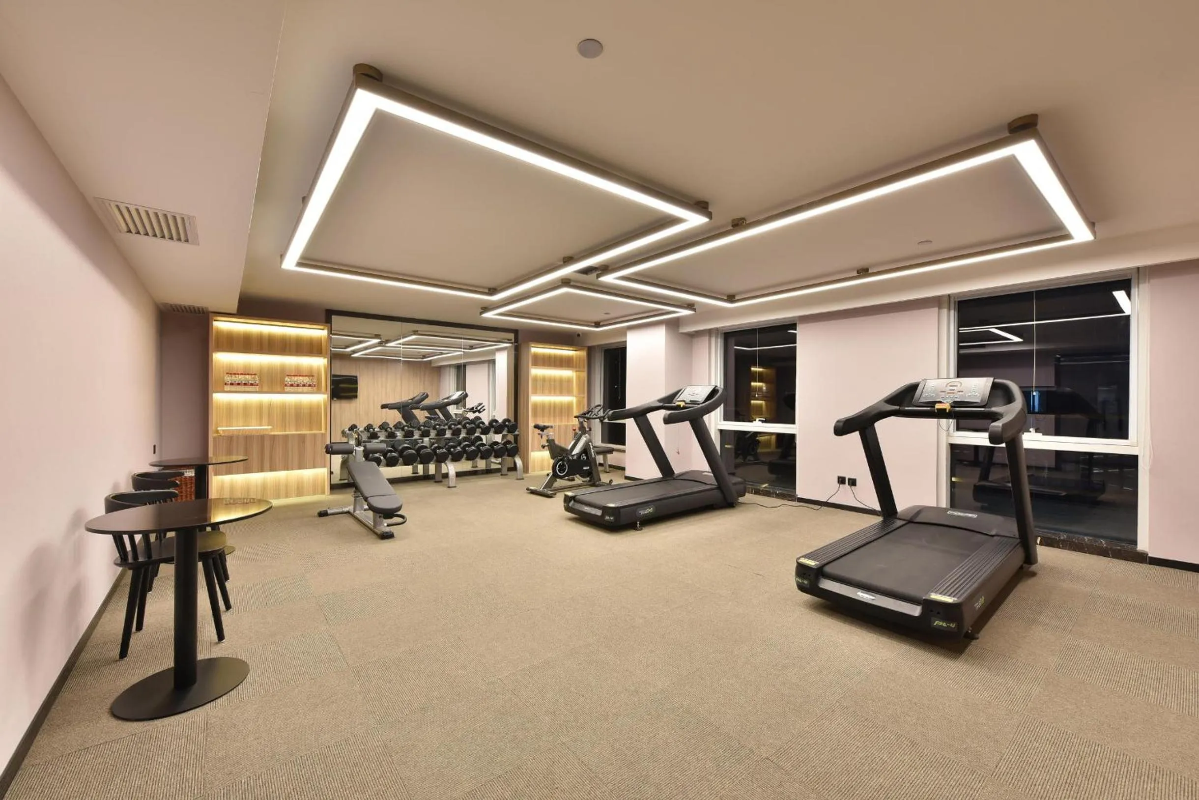 Fitness centre/facilities in Atour Hotel Beijing Yizhuang Mobile Silicon Valley