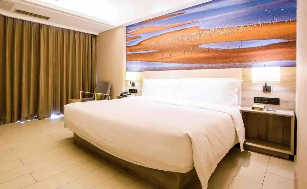 Atour Hotel Qinhuangdao Xiangxi Sea