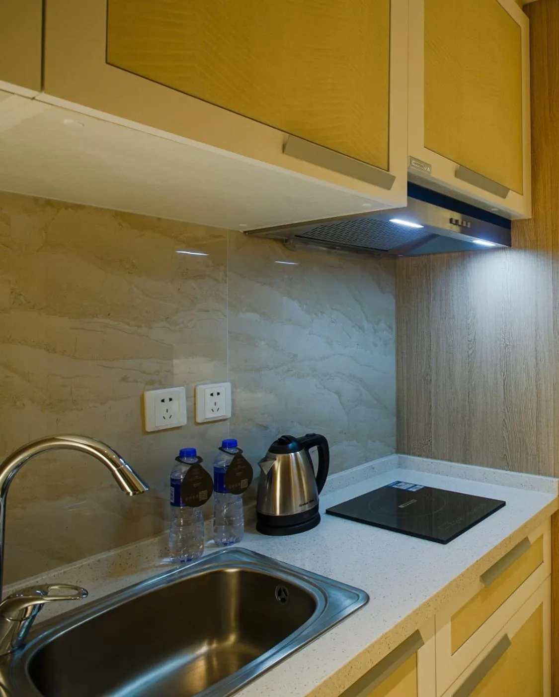 Atour Hotel Qinhuangdao Xiangxi Sea