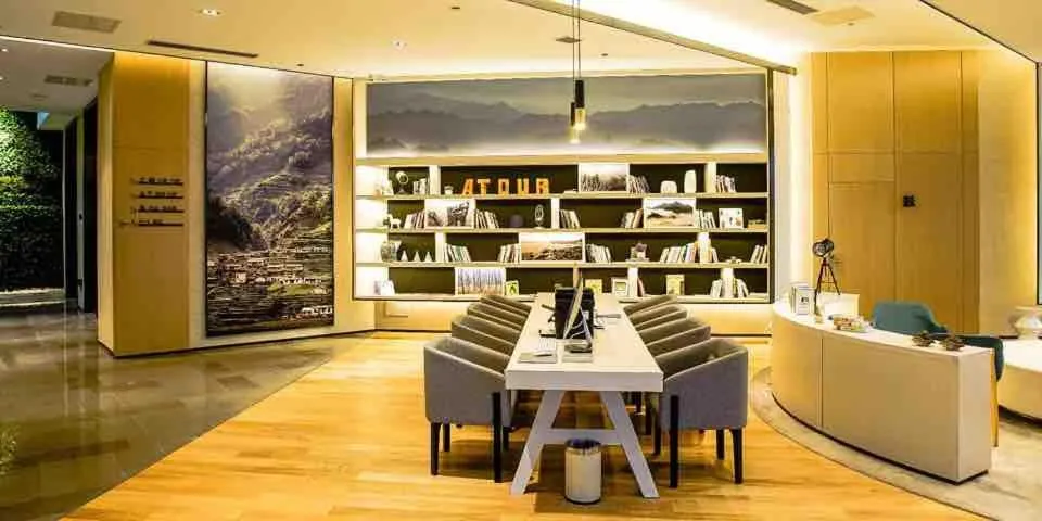 Atour Hotel Qinhuangdao Xiangxi Sea