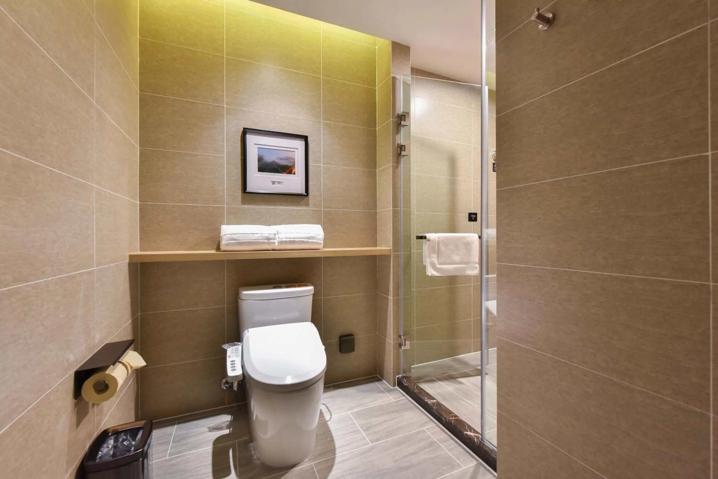 Toilet in Atour Hotel Shenyang Railway Station Taiyuan Street