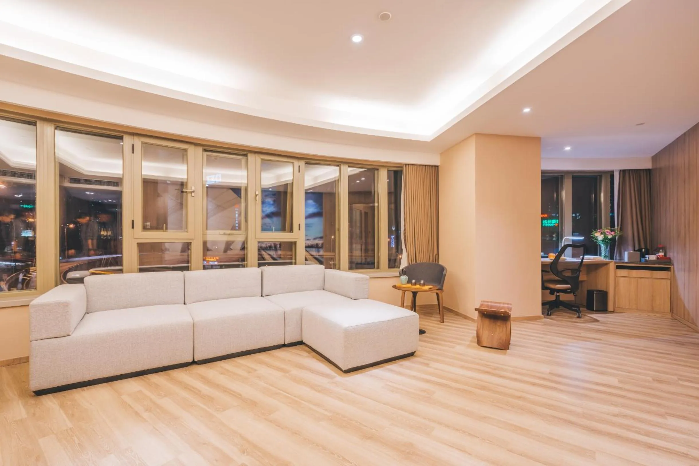 Atour Hotel Shanghai Wujiaochang Dabaishu