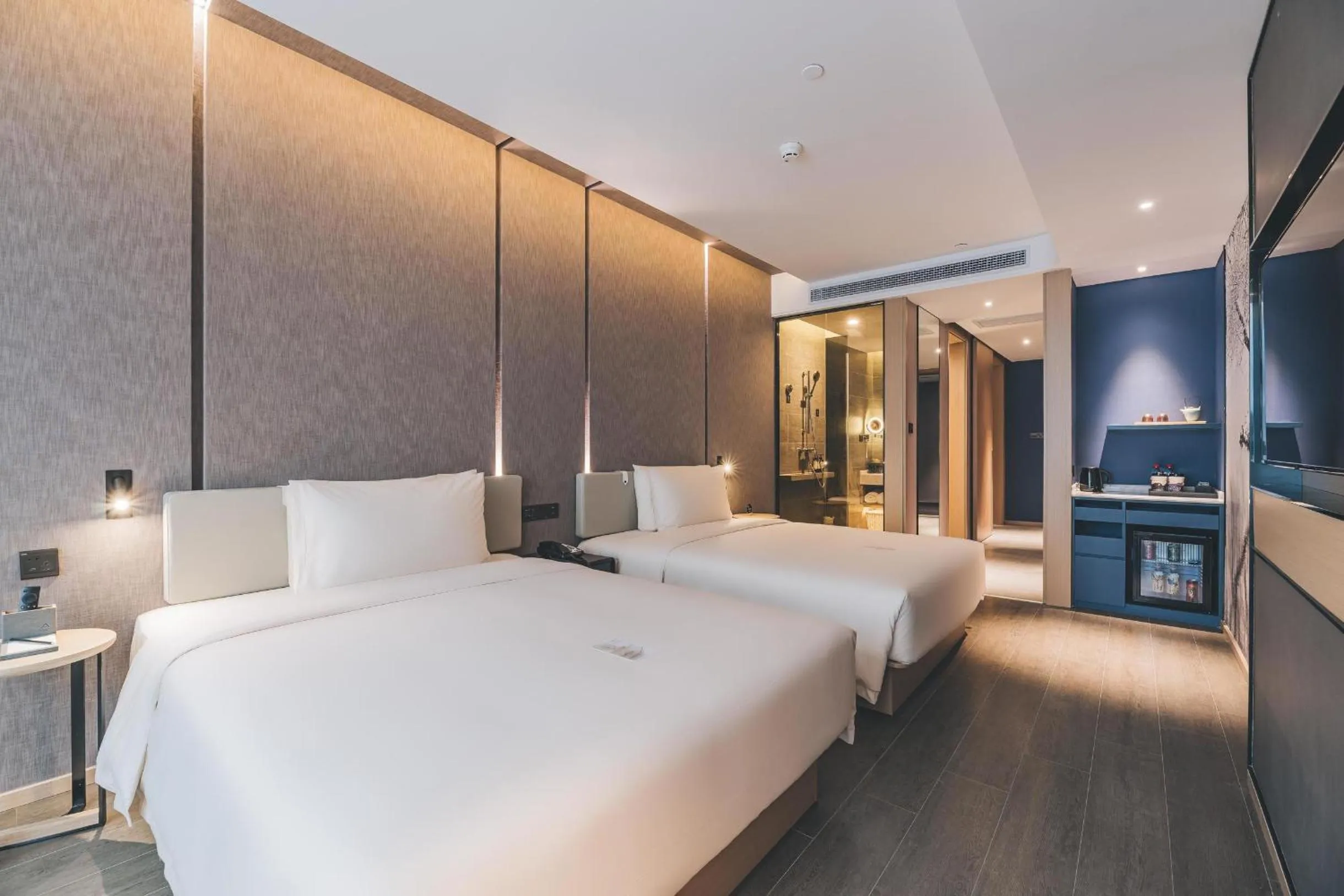 Bedroom in Atour Hotel Shanghai Hongqiao International Exhibition Linkong Park