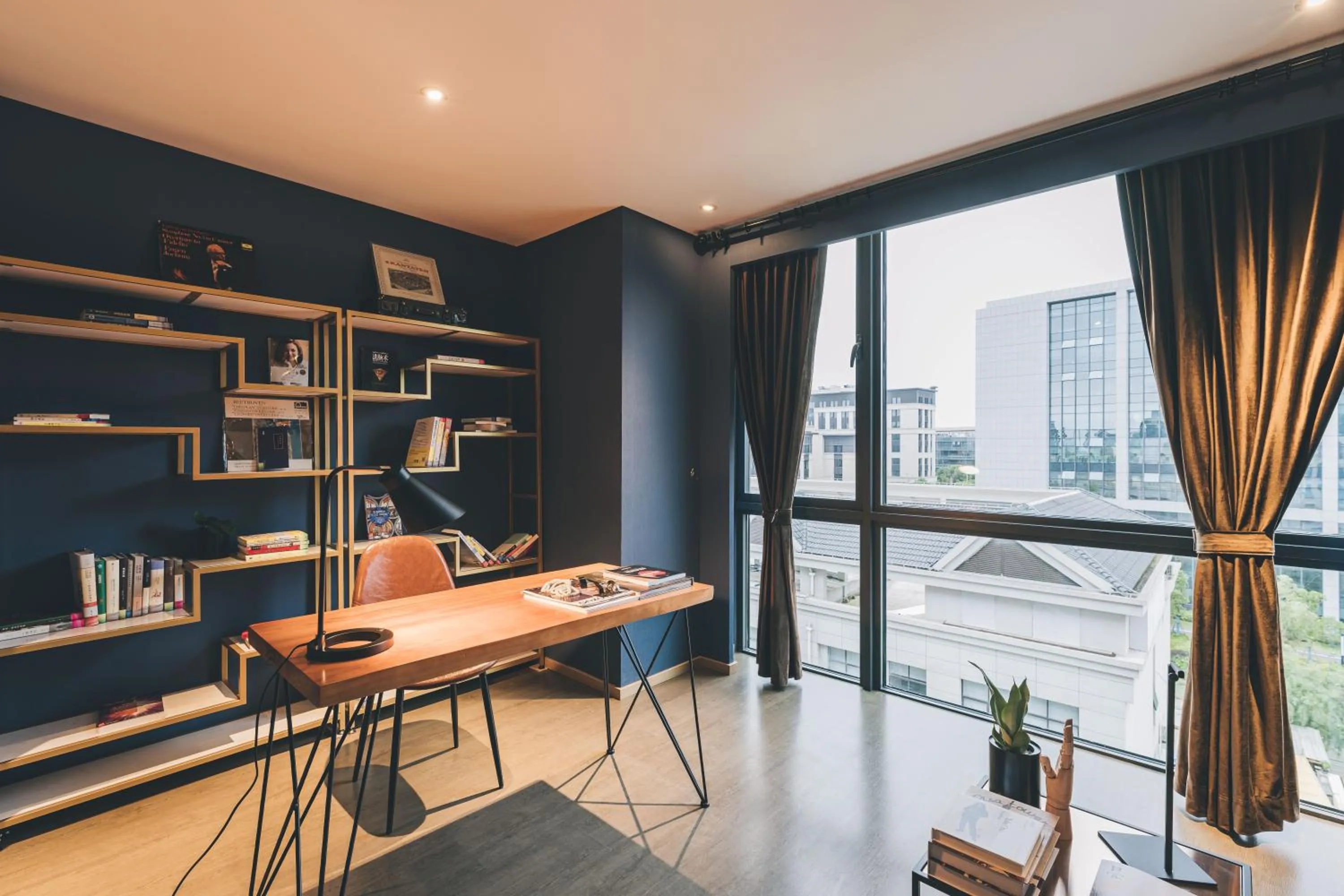 Photo of the whole room in Atour Hotel Shanghai Hongqiao International Exhibition Linkong Park