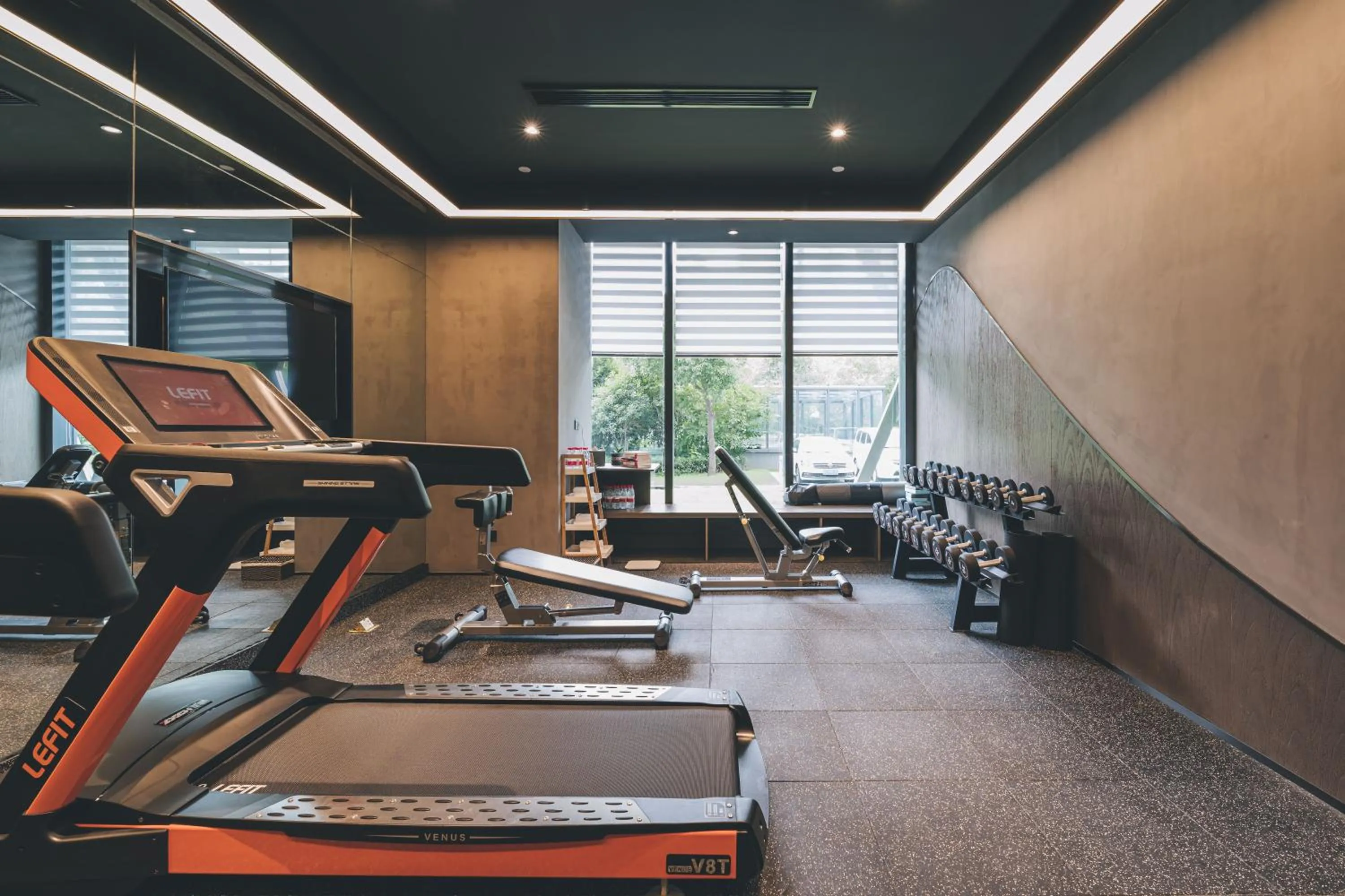 Fitness centre/facilities in Atour Hotel Shanghai Hongqiao International Exhibition Linkong Park