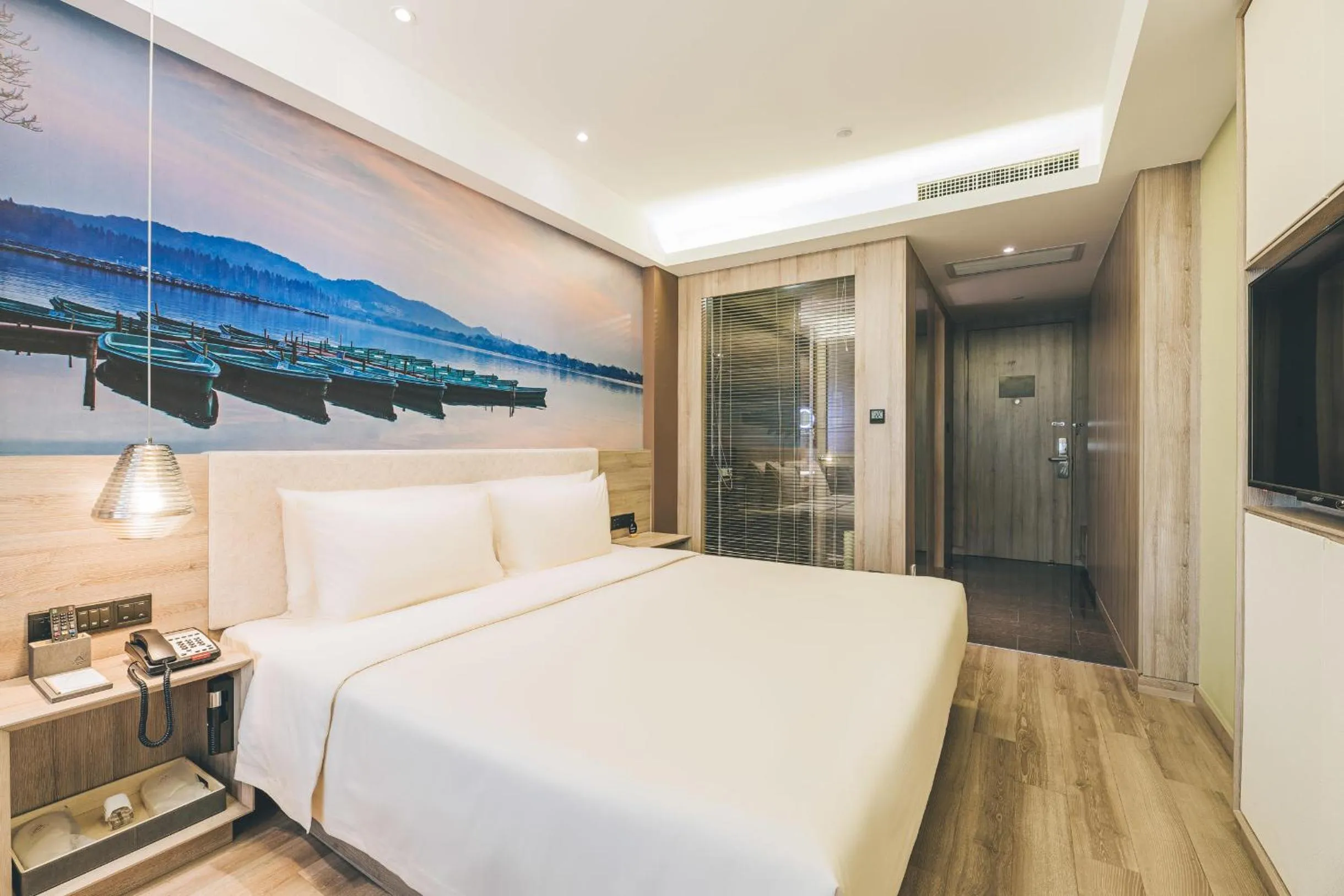 Bed in Atour Music Hotel Hangzhou West Lake